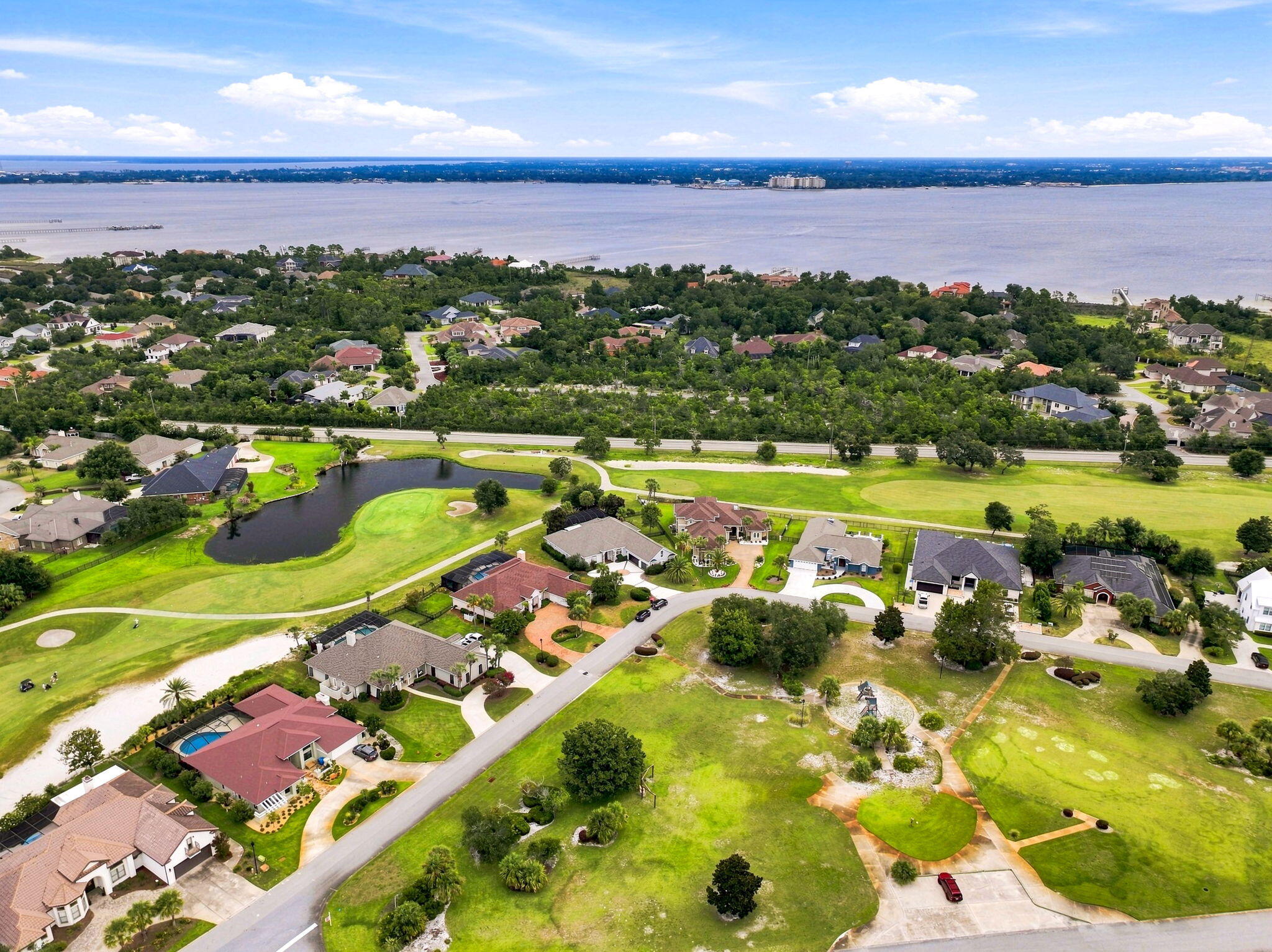 DRAGONS RIDGE - Residential