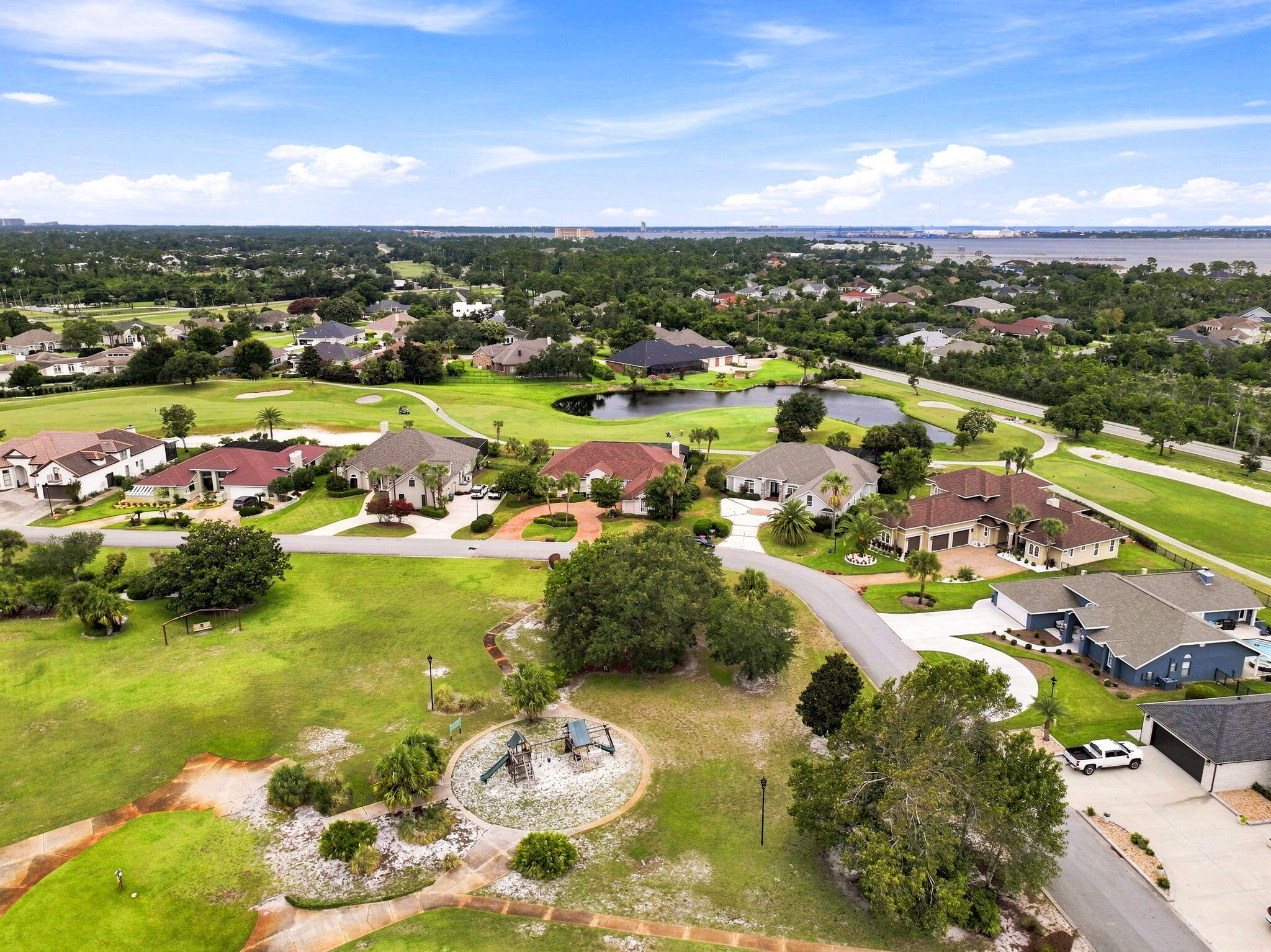 DRAGONS RIDGE - Residential