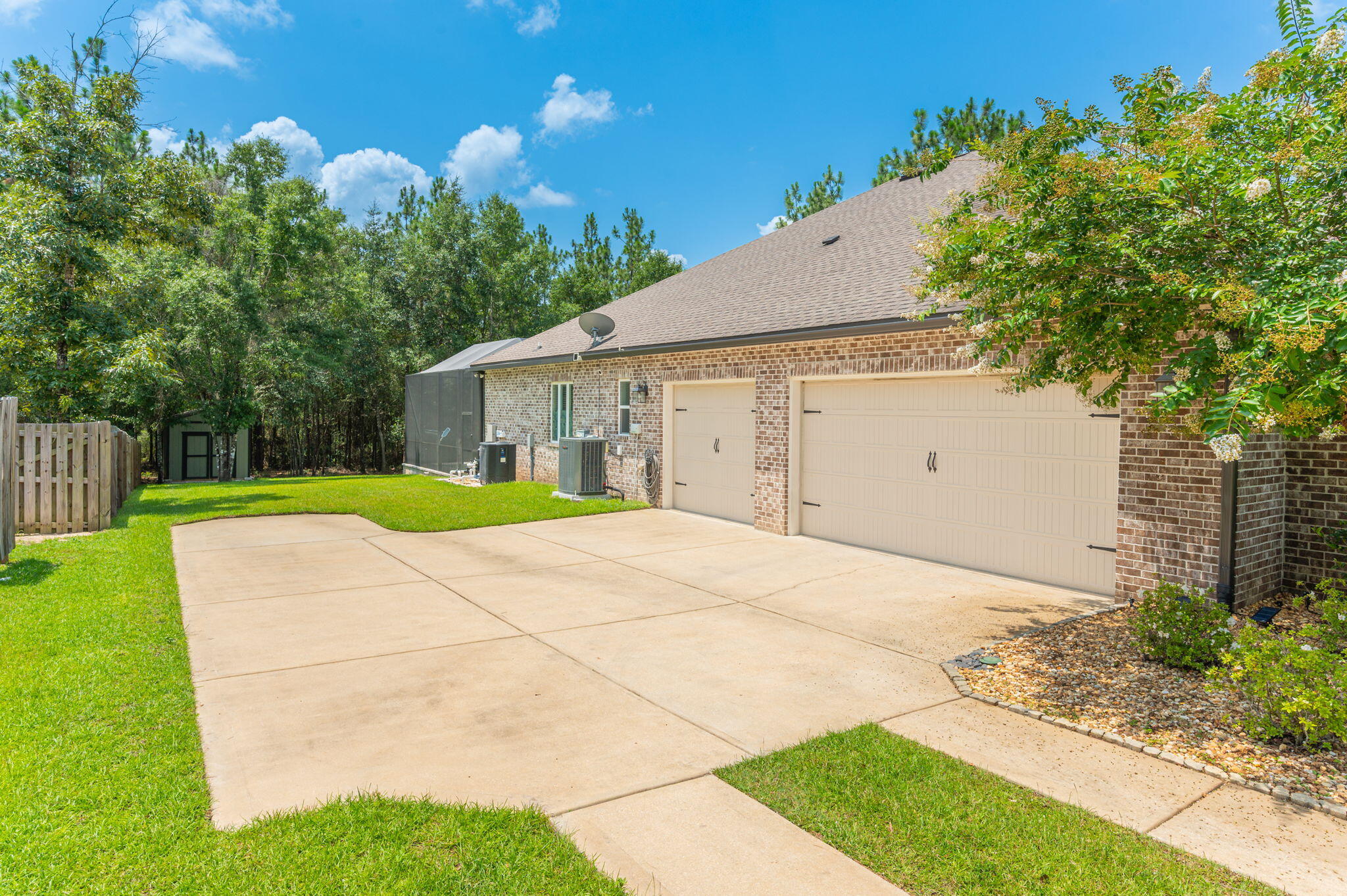 MILL CREEK FARMS - Residential