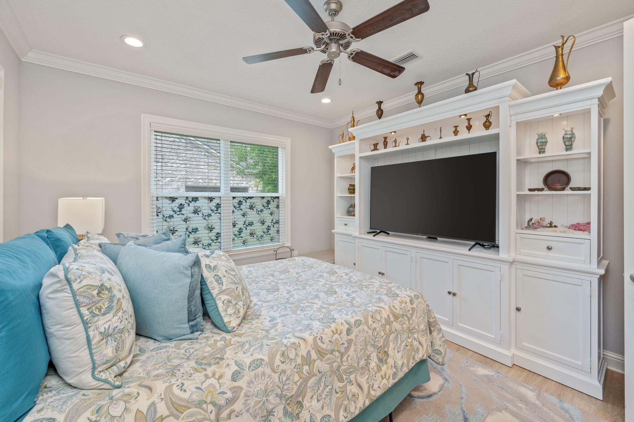 MILL CREEK FARMS - Residential