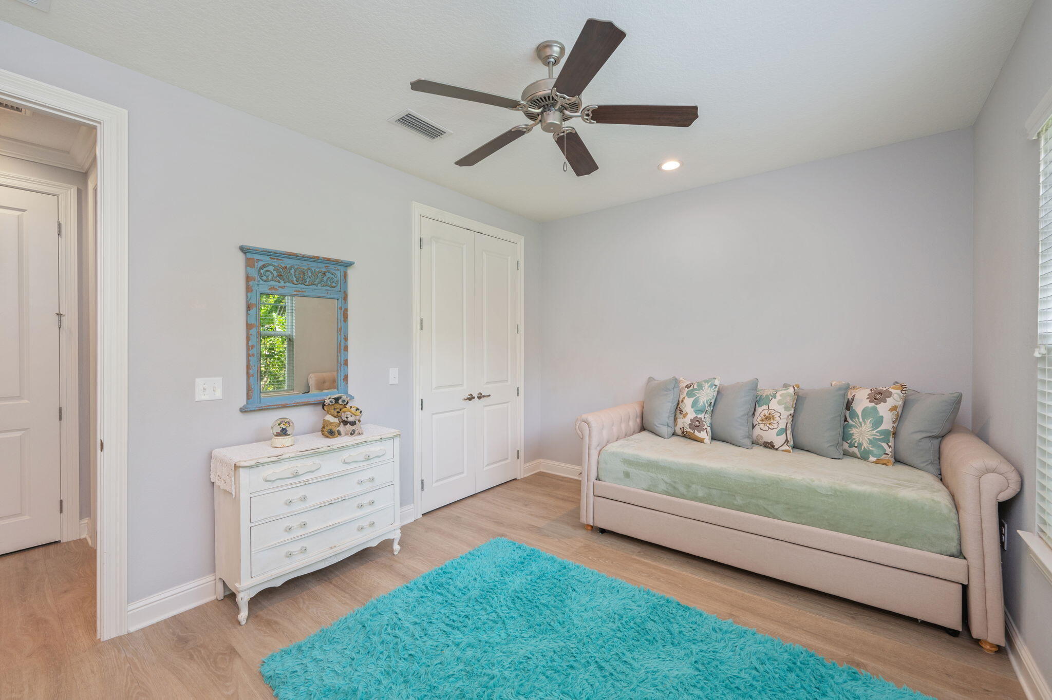 MILL CREEK FARMS - Residential