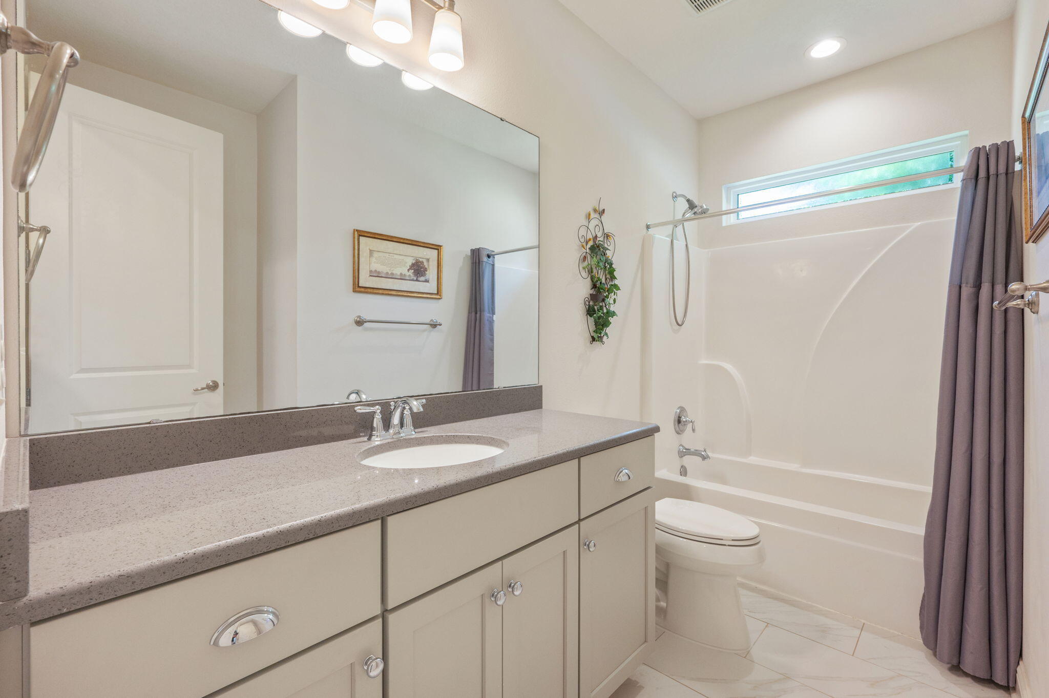 MILL CREEK FARMS - Residential