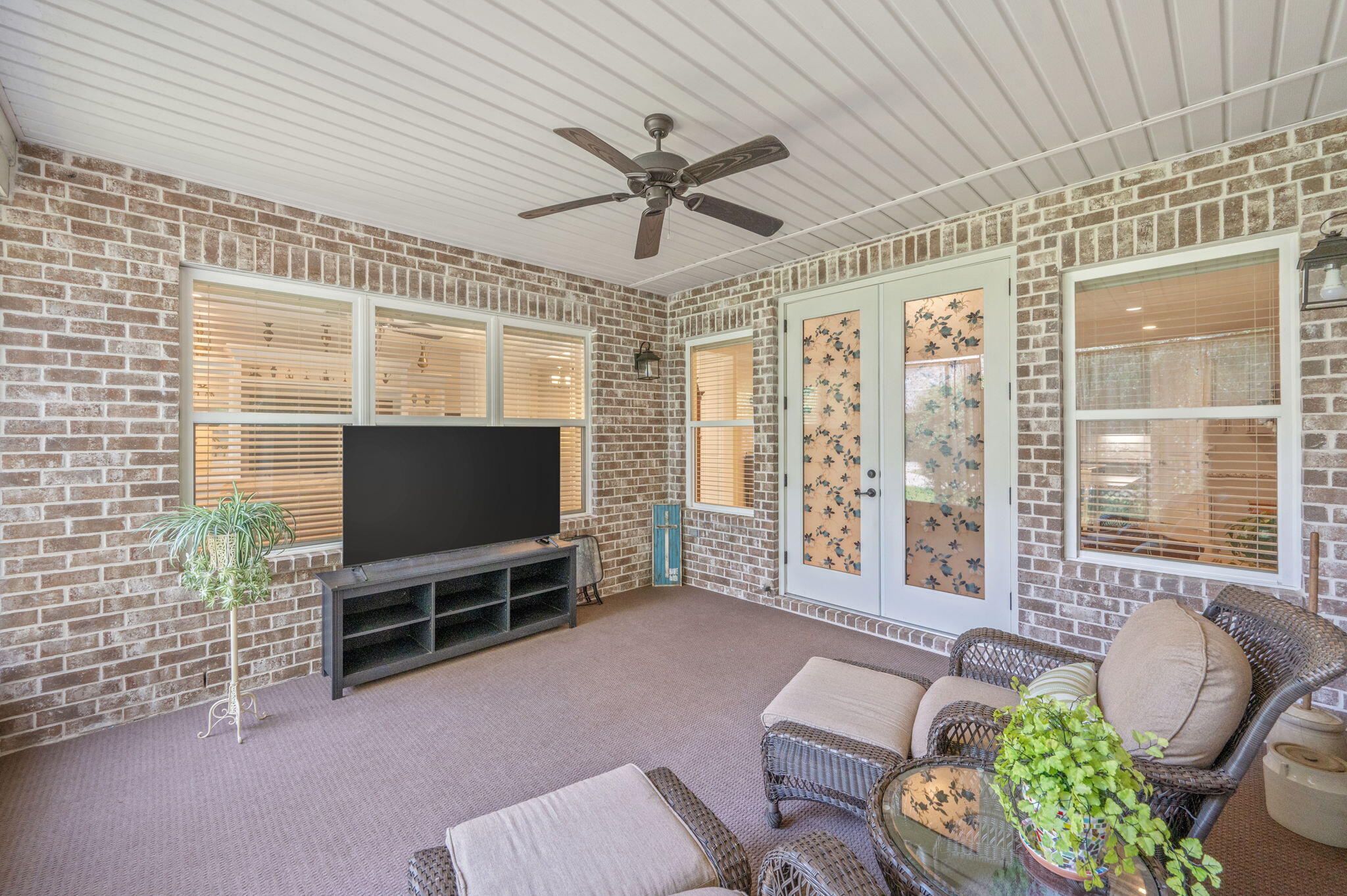 MILL CREEK FARMS - Residential
