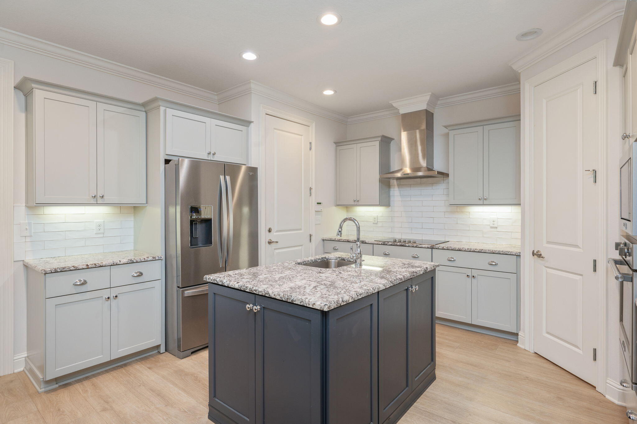 MILL CREEK FARMS - Residential
