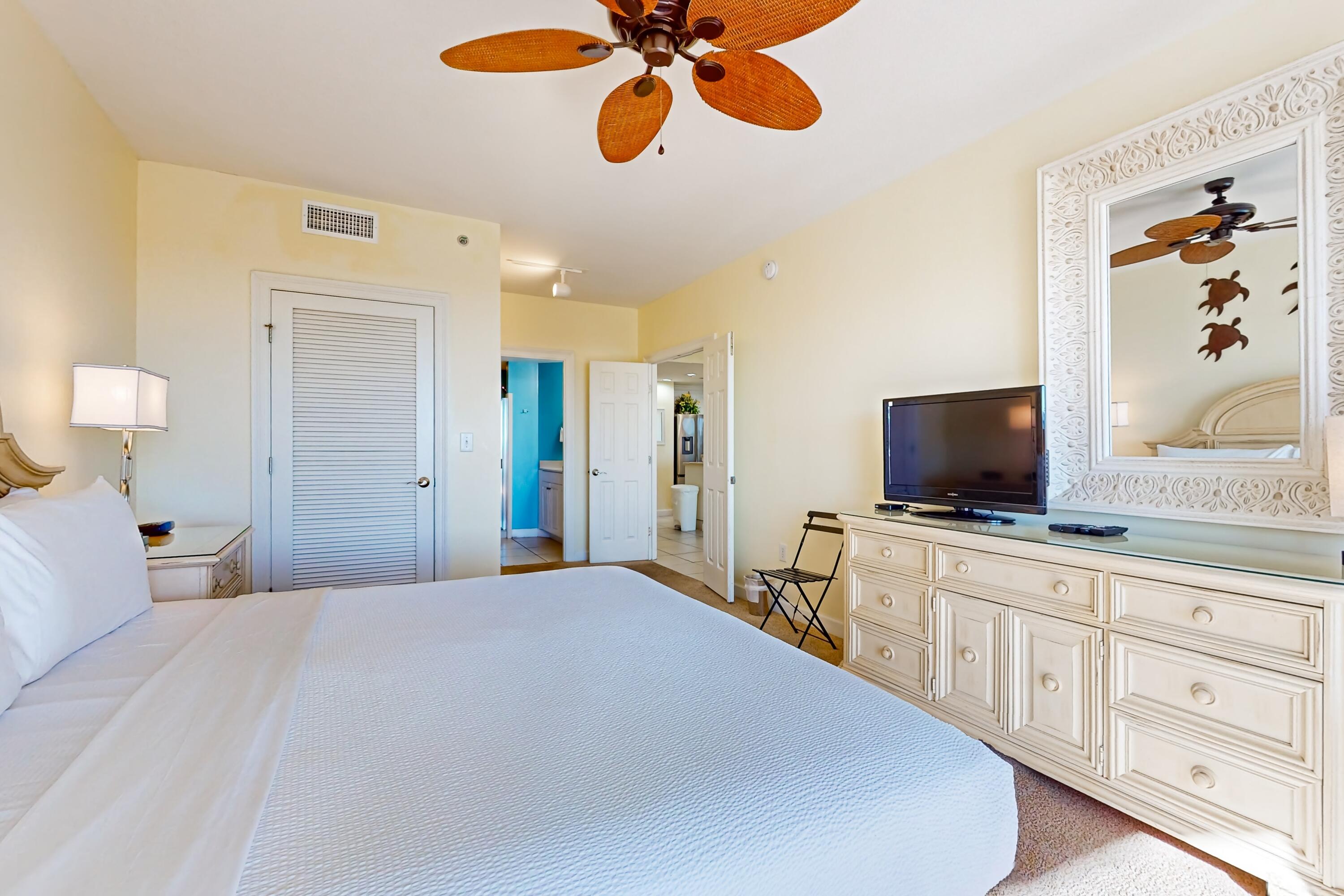STERLING SHORES - Residential