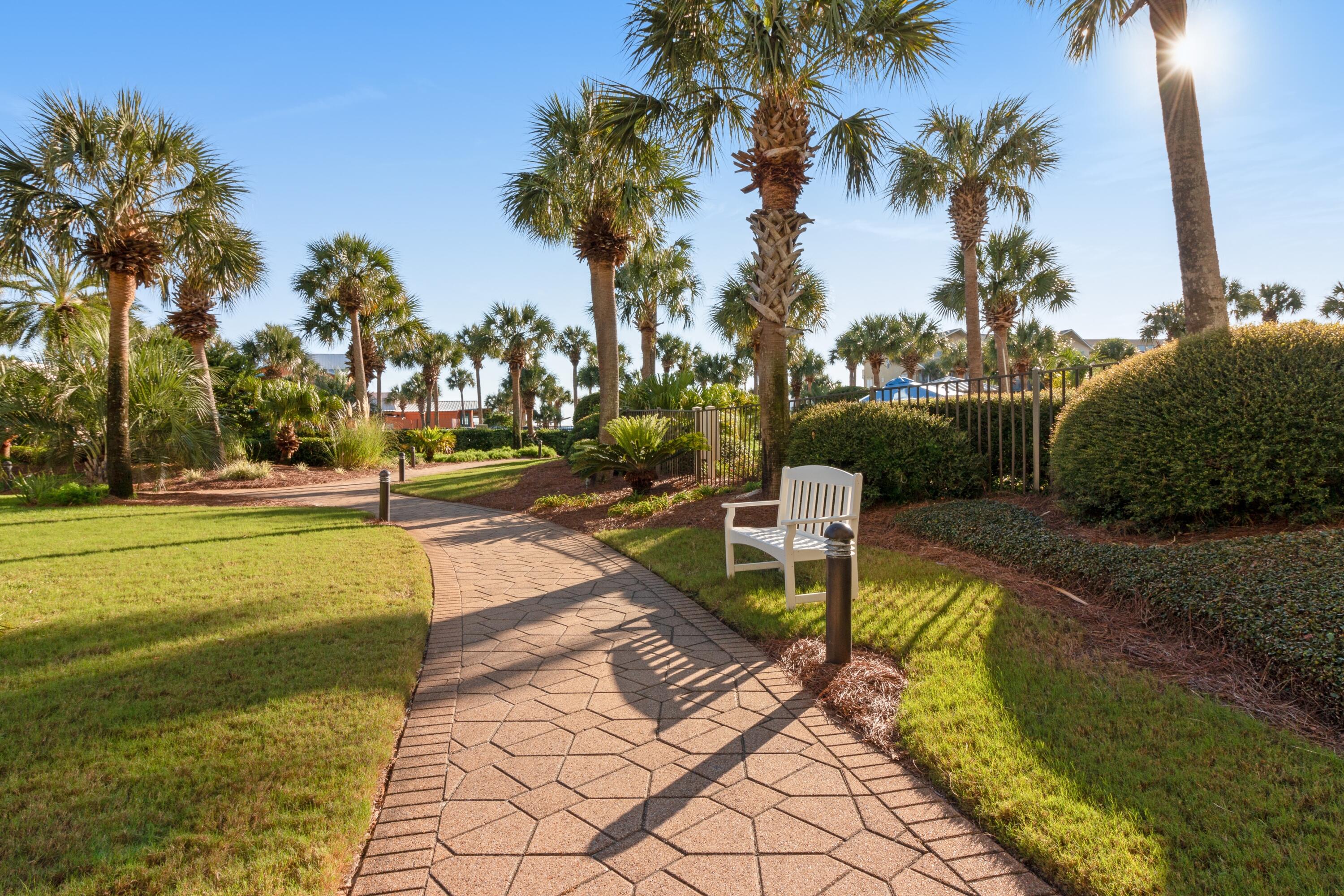 STERLING SHORES - Residential