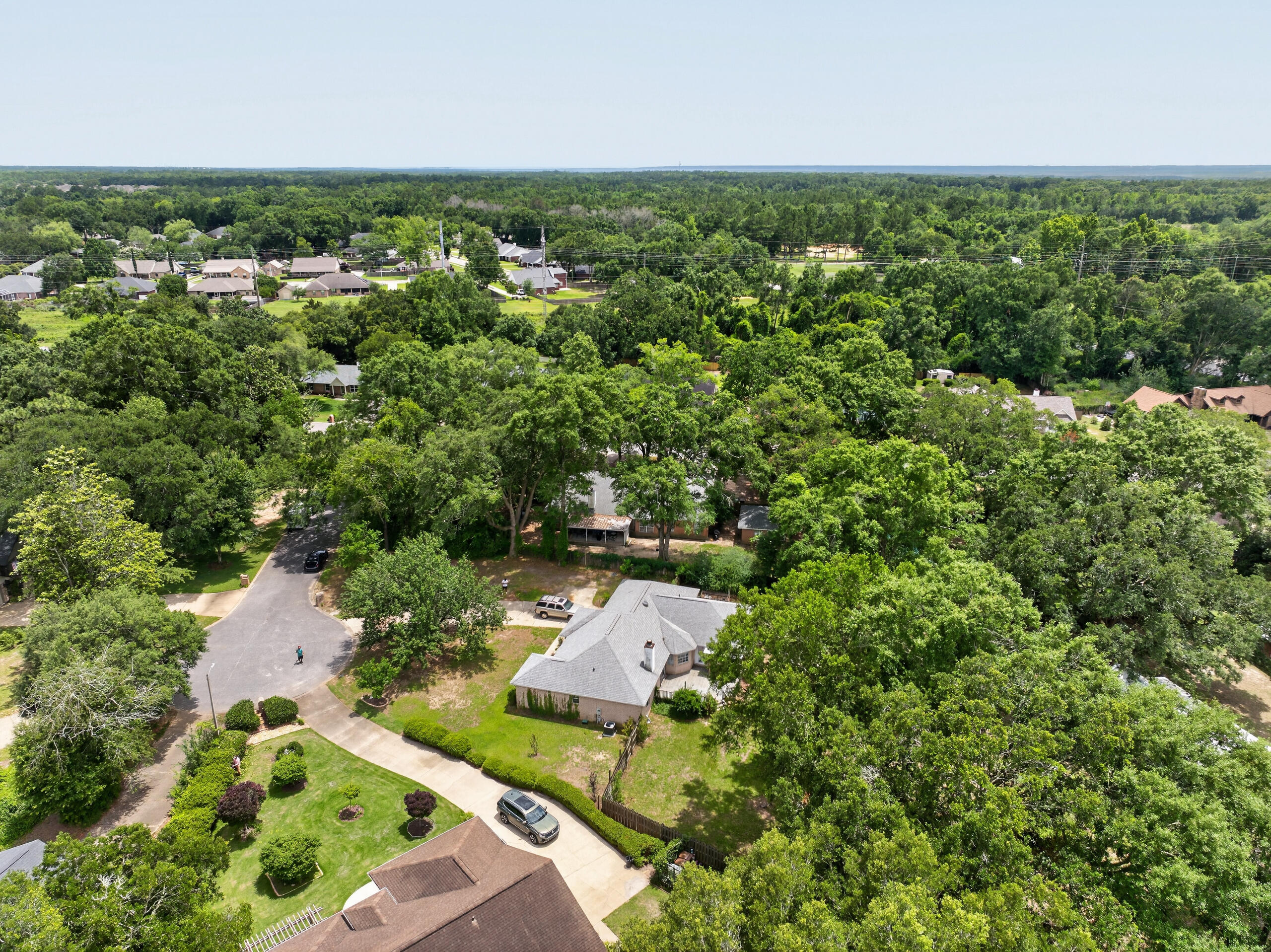 CROSS ROADS - Residential