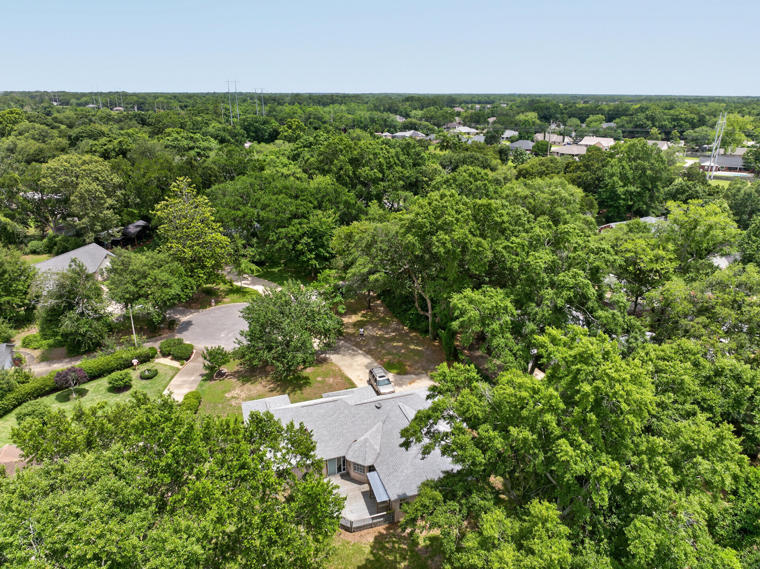 CROSS ROADS - Residential