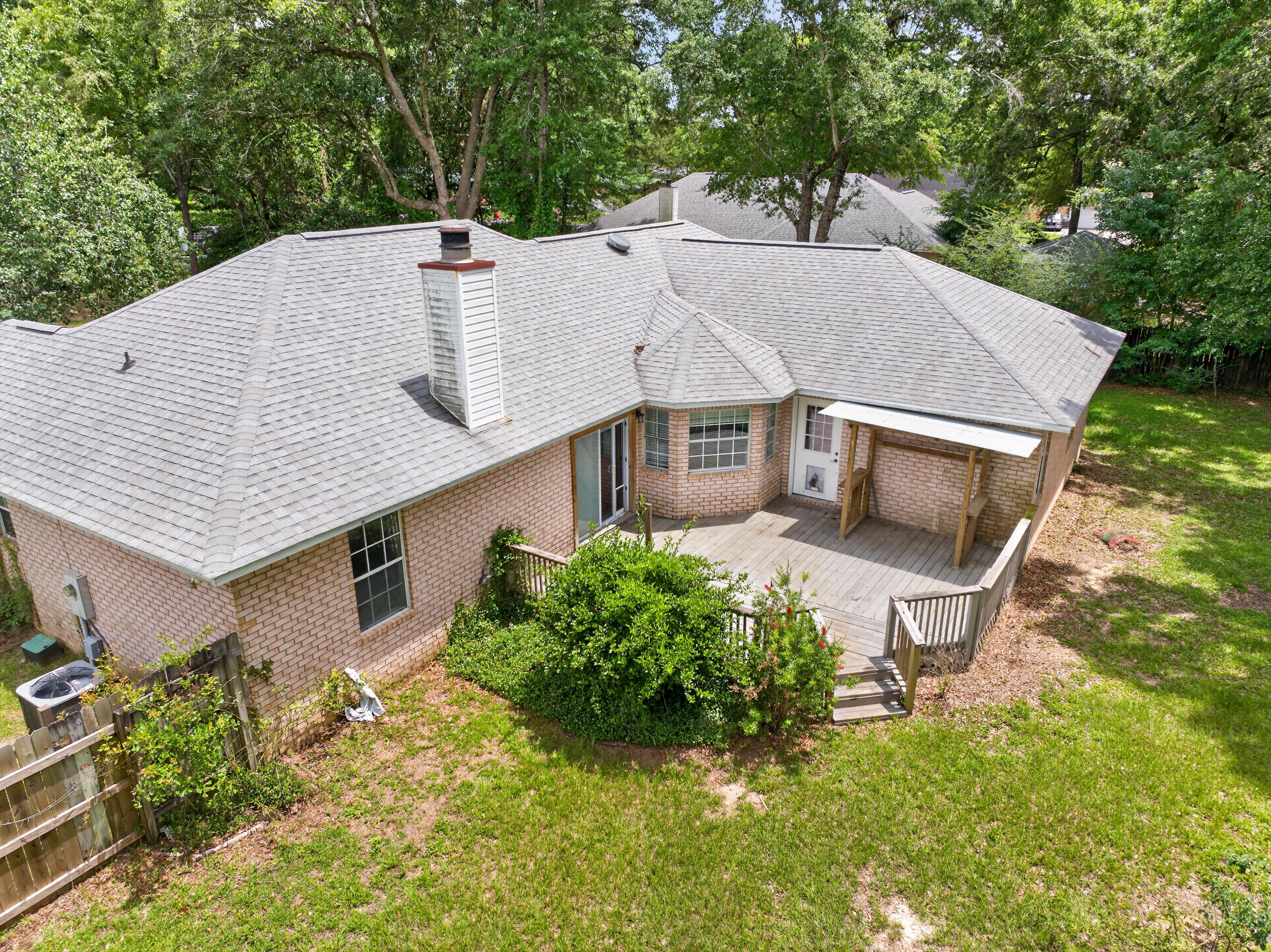 CROSS ROADS - Residential