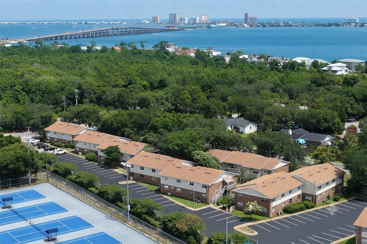 Sailwind Condominium - Residential