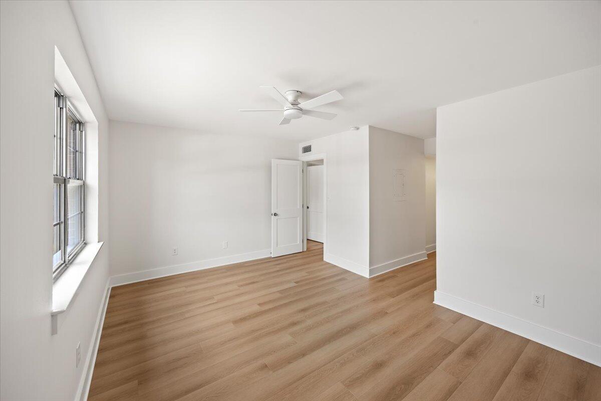 Sailwind Condominium - Residential