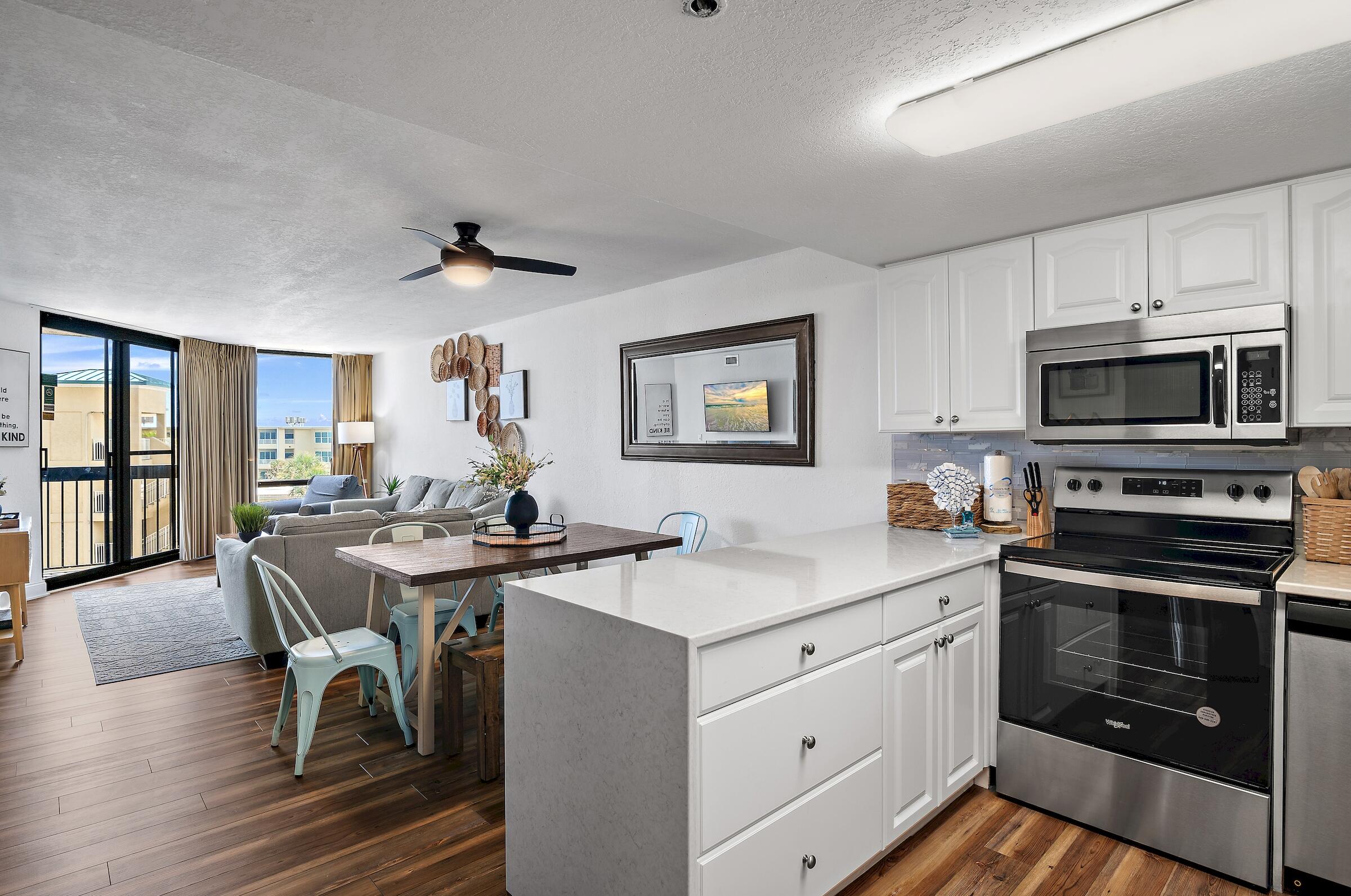 SUNDESTIN INTERNATIONAL CONDO - Residential