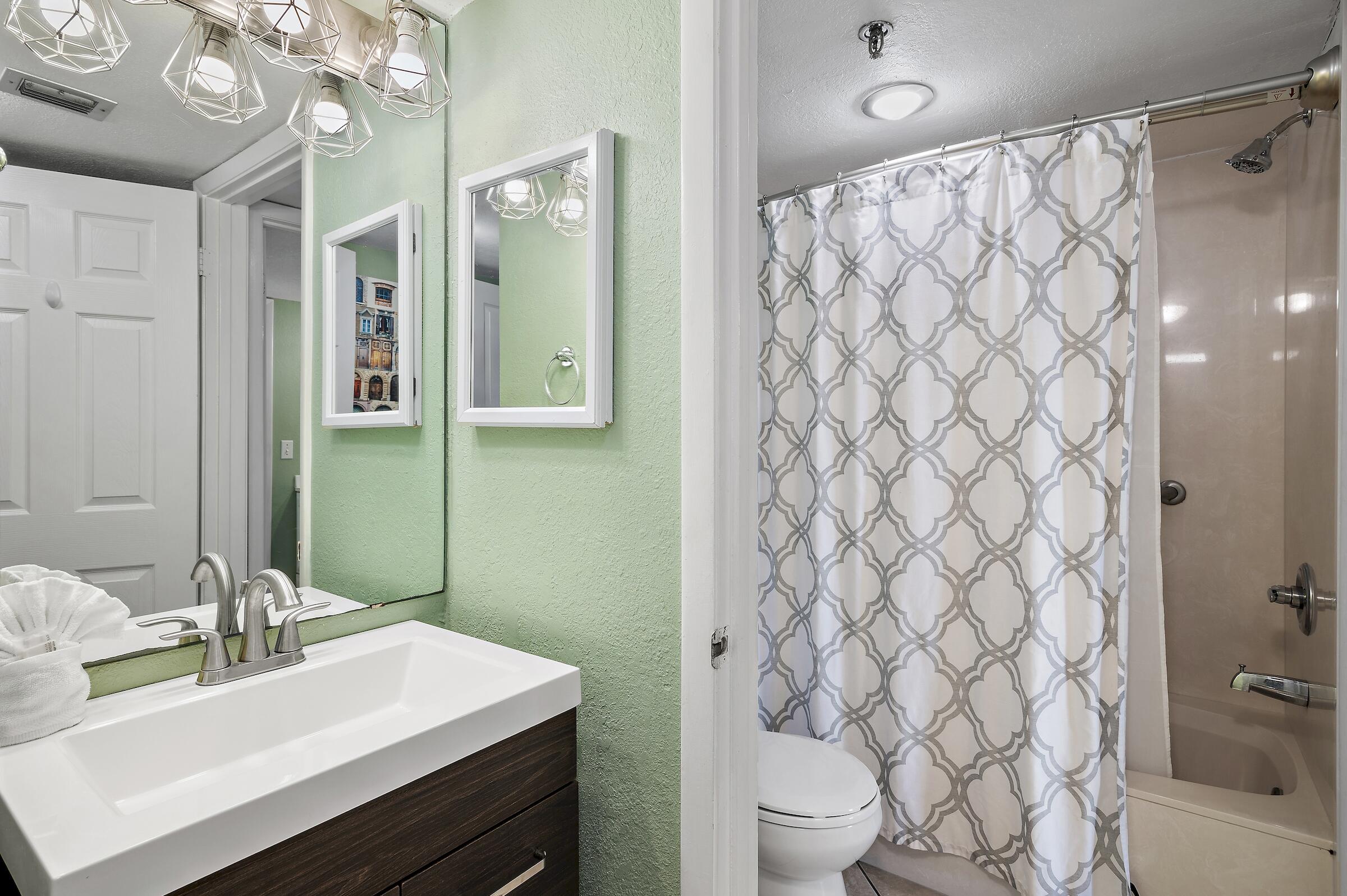 SUNDESTIN INTERNATIONAL CONDO - Residential
