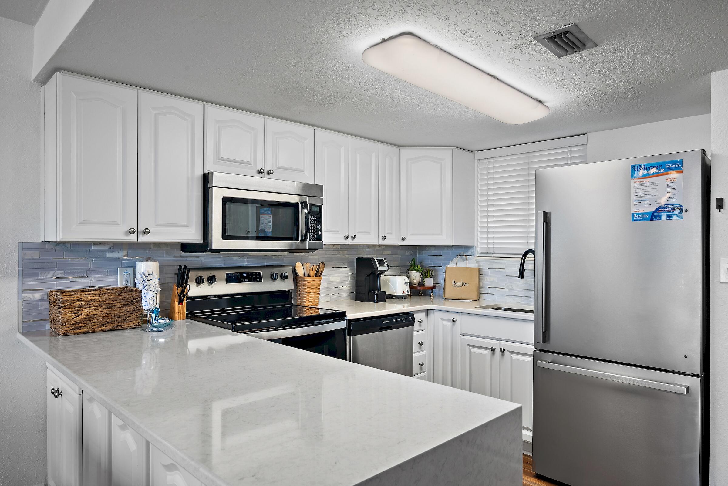 SUNDESTIN INTERNATIONAL CONDO - Residential