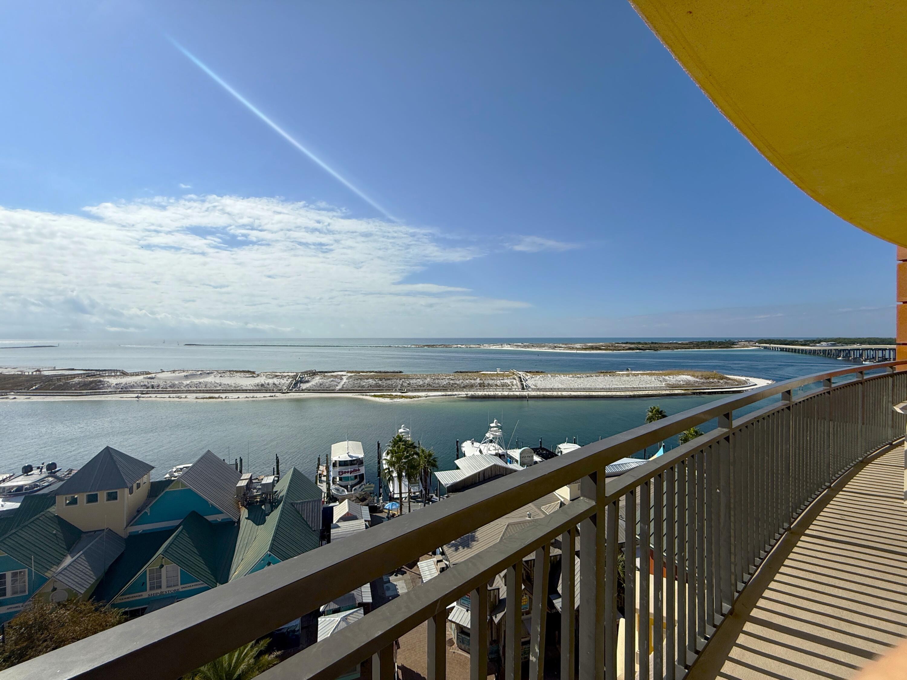 EMERALD GRANDE - Residential