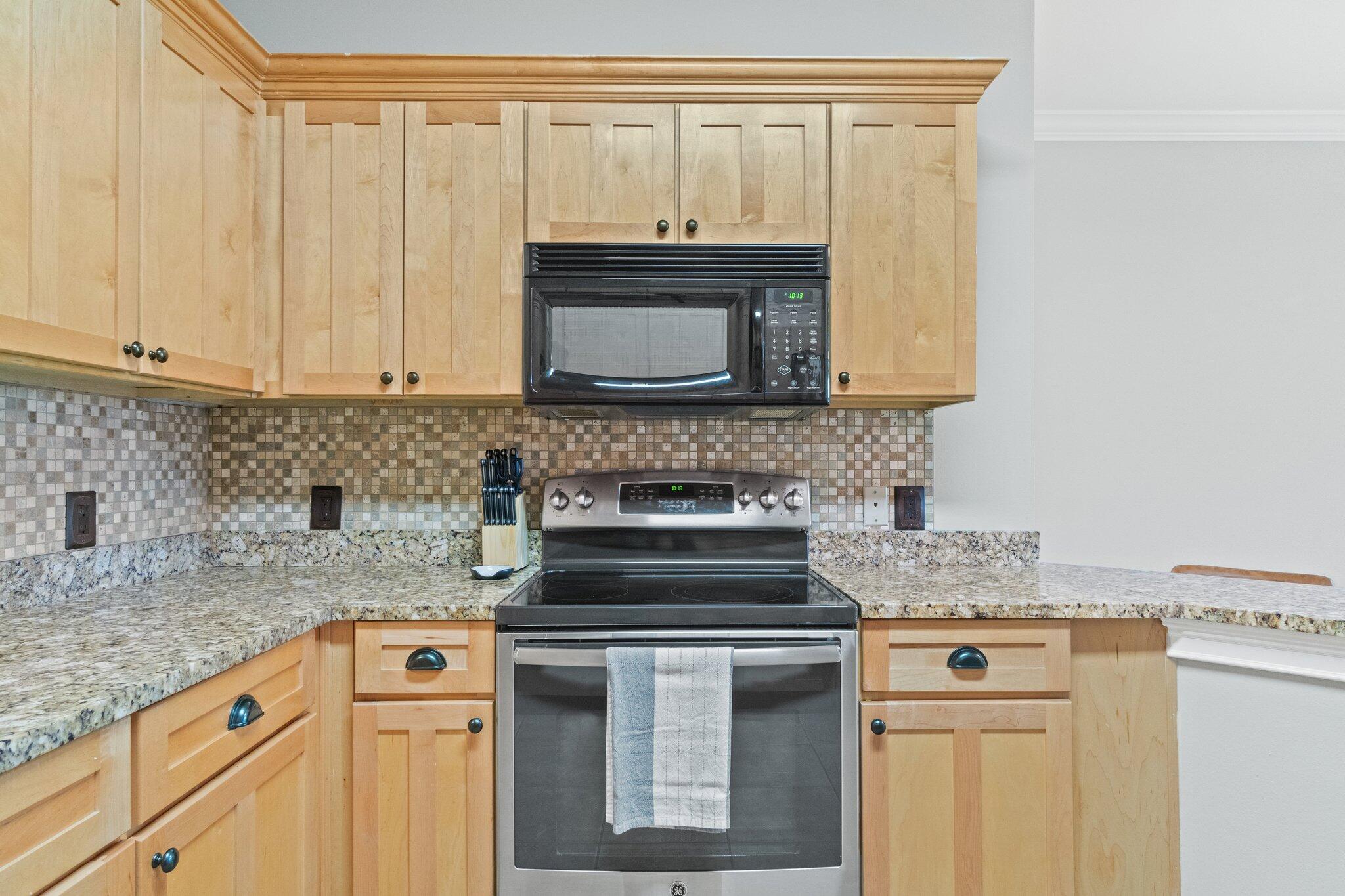 TOPSAIL VILLAGE - Residential