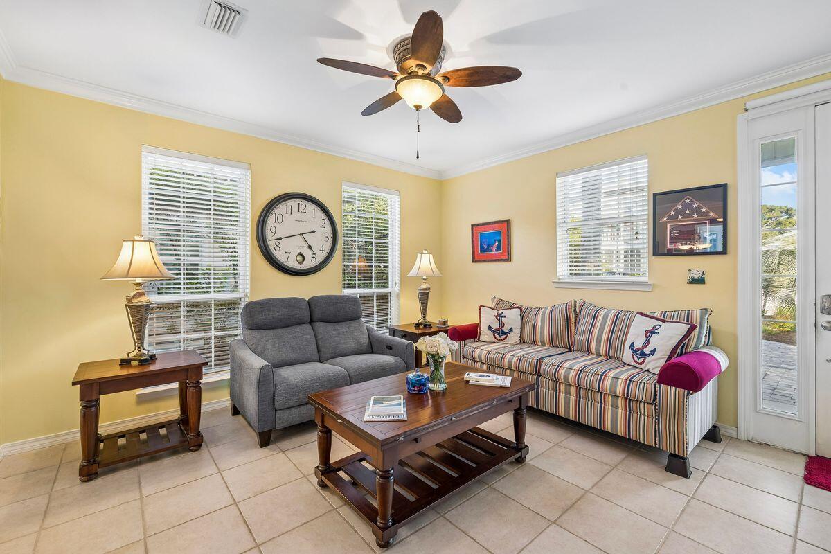 GULF SHORE MANOR - Residential