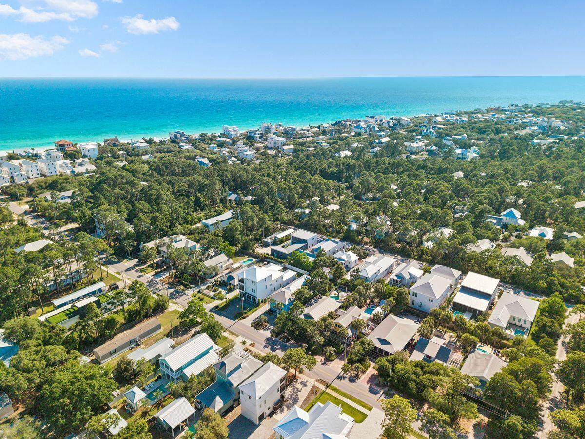 GULF SHORE MANOR - Residential