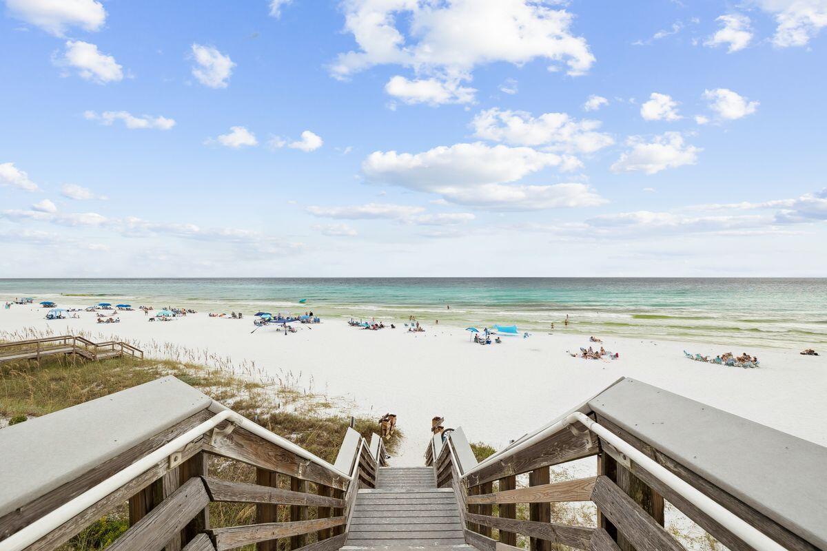 GULF SHORE MANOR - Residential