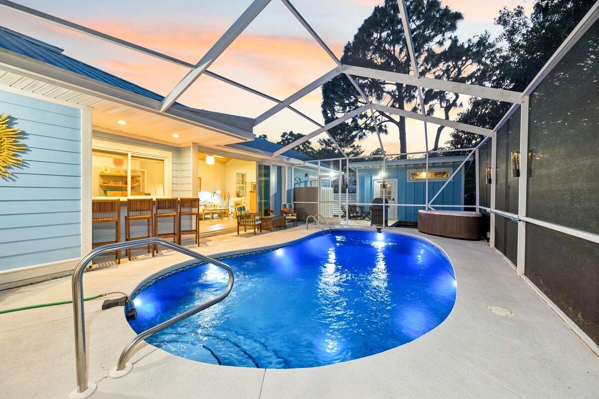 GULF SHORE MANOR - Residential