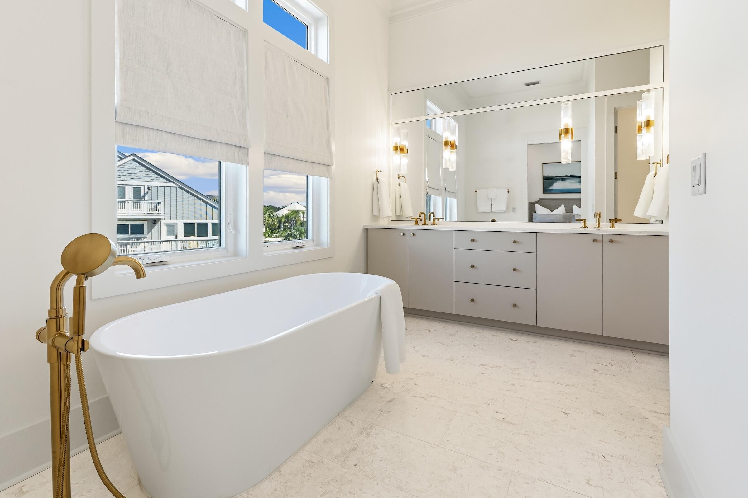 GULF TRACE - Residential
