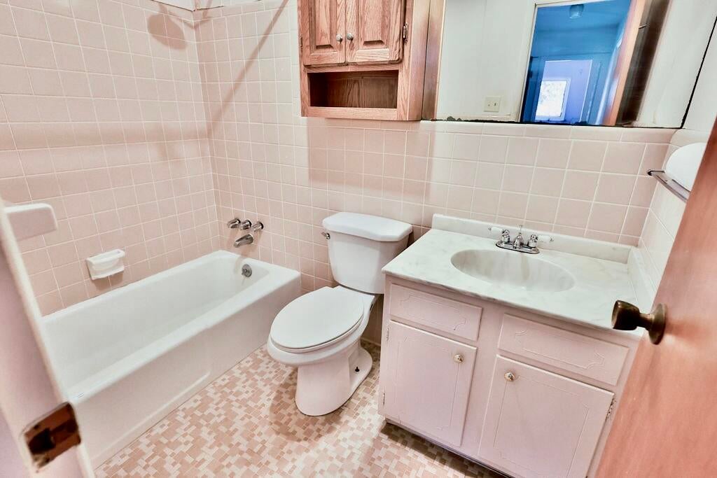 CHELSEA WOODS - Residential