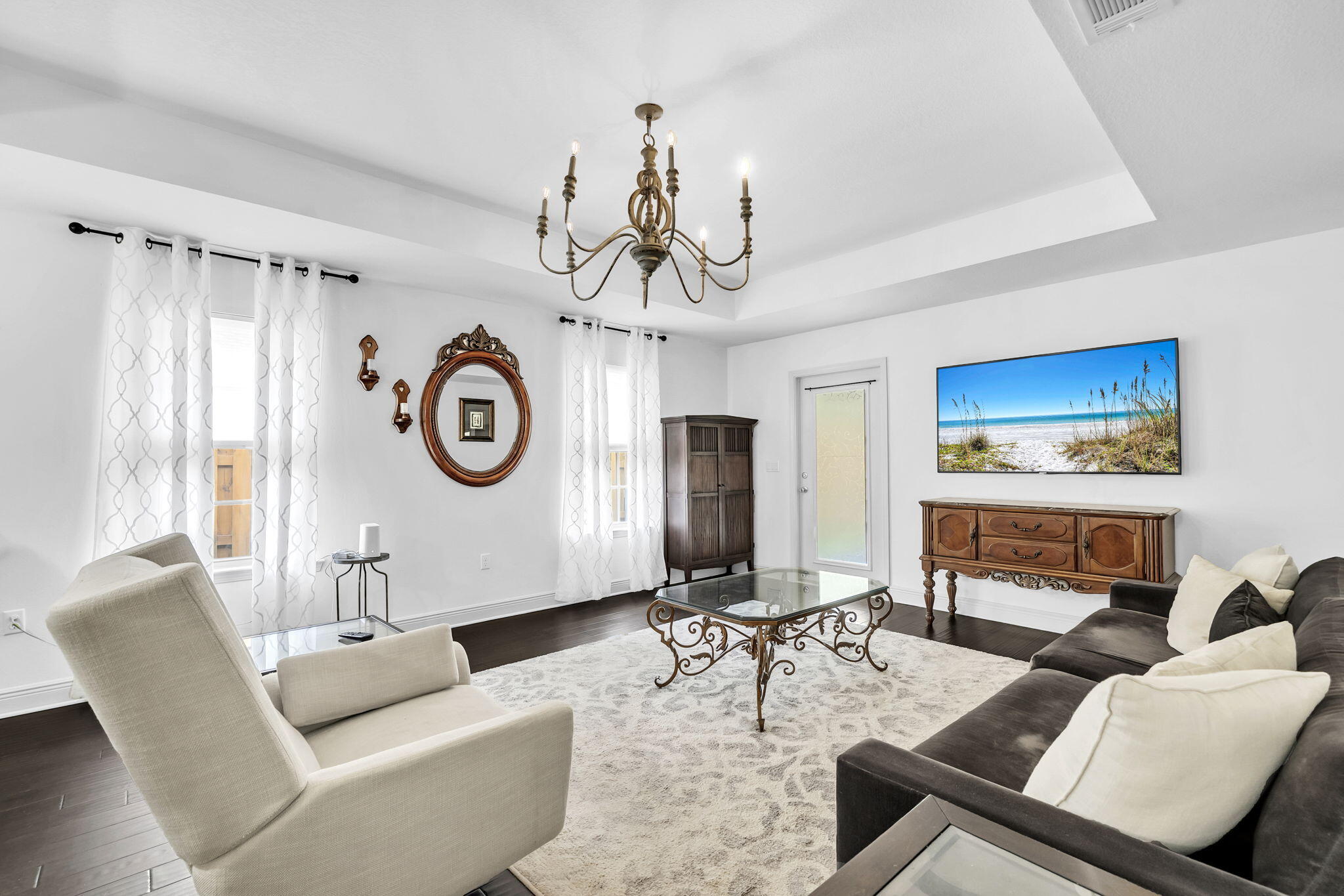 EAGLE BAY - Residential