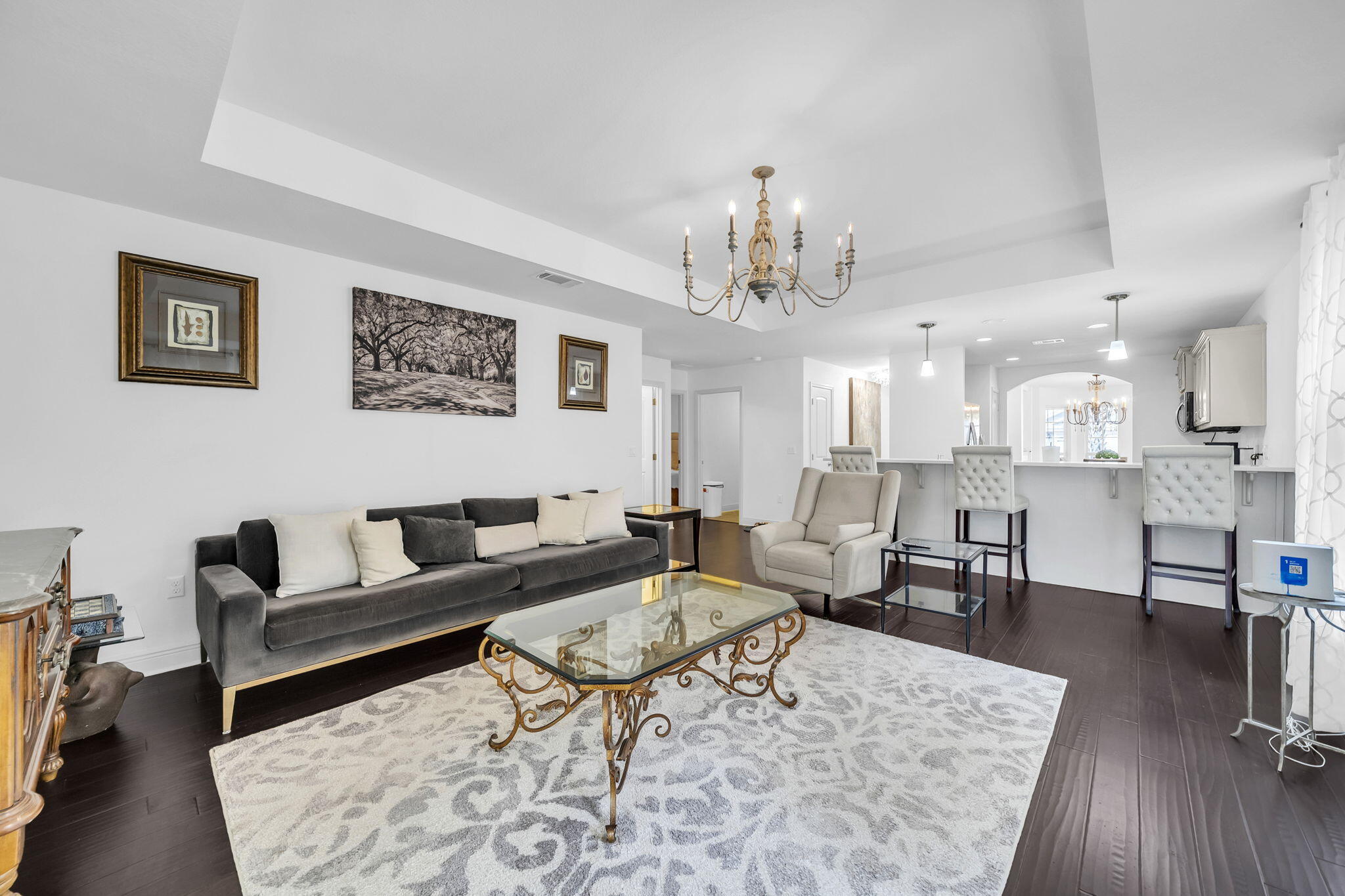 EAGLE BAY - Residential