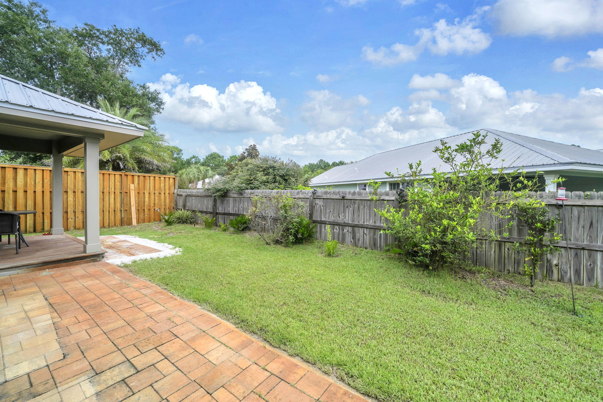 EAGLE BAY - Residential