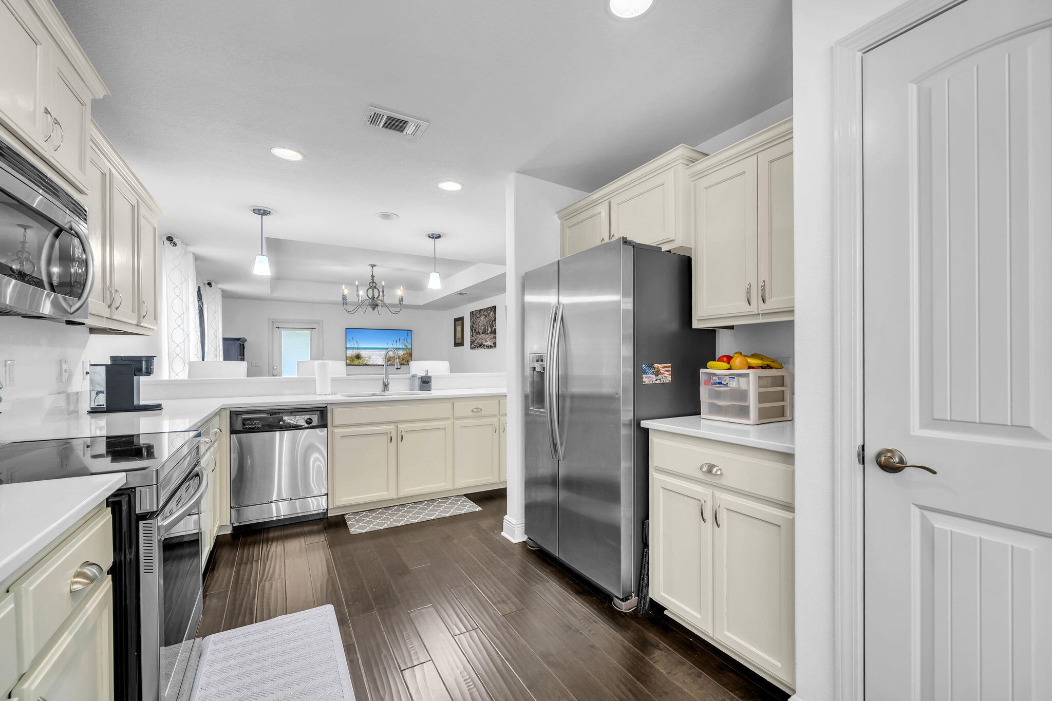 EAGLE BAY - Residential