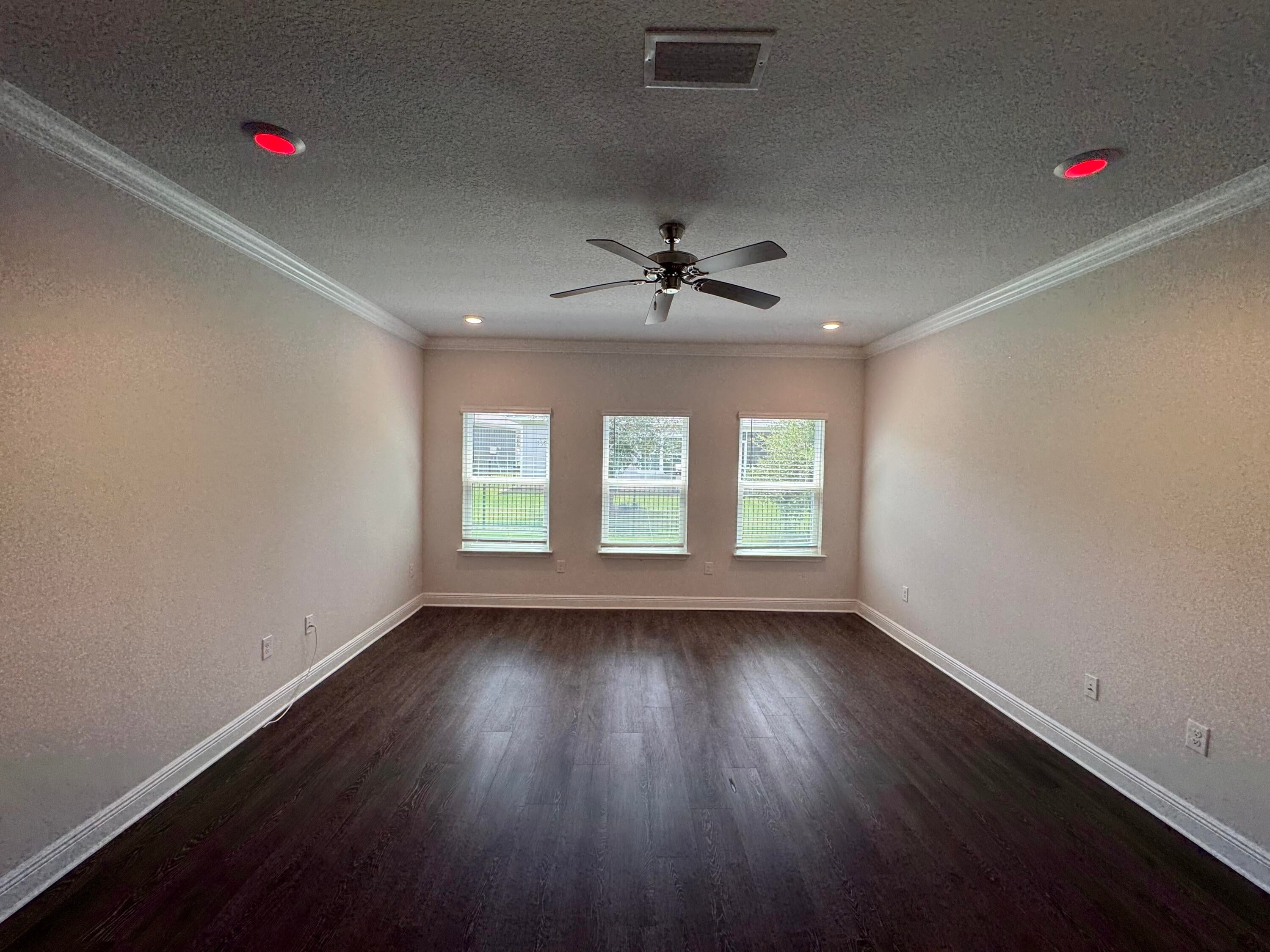 HAMMOCK BAY - FIREFLY - Residential Lease