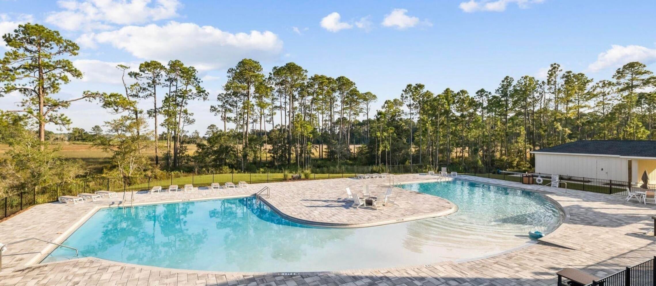 HAMMOCK BAY - FIREFLY - Residential Lease