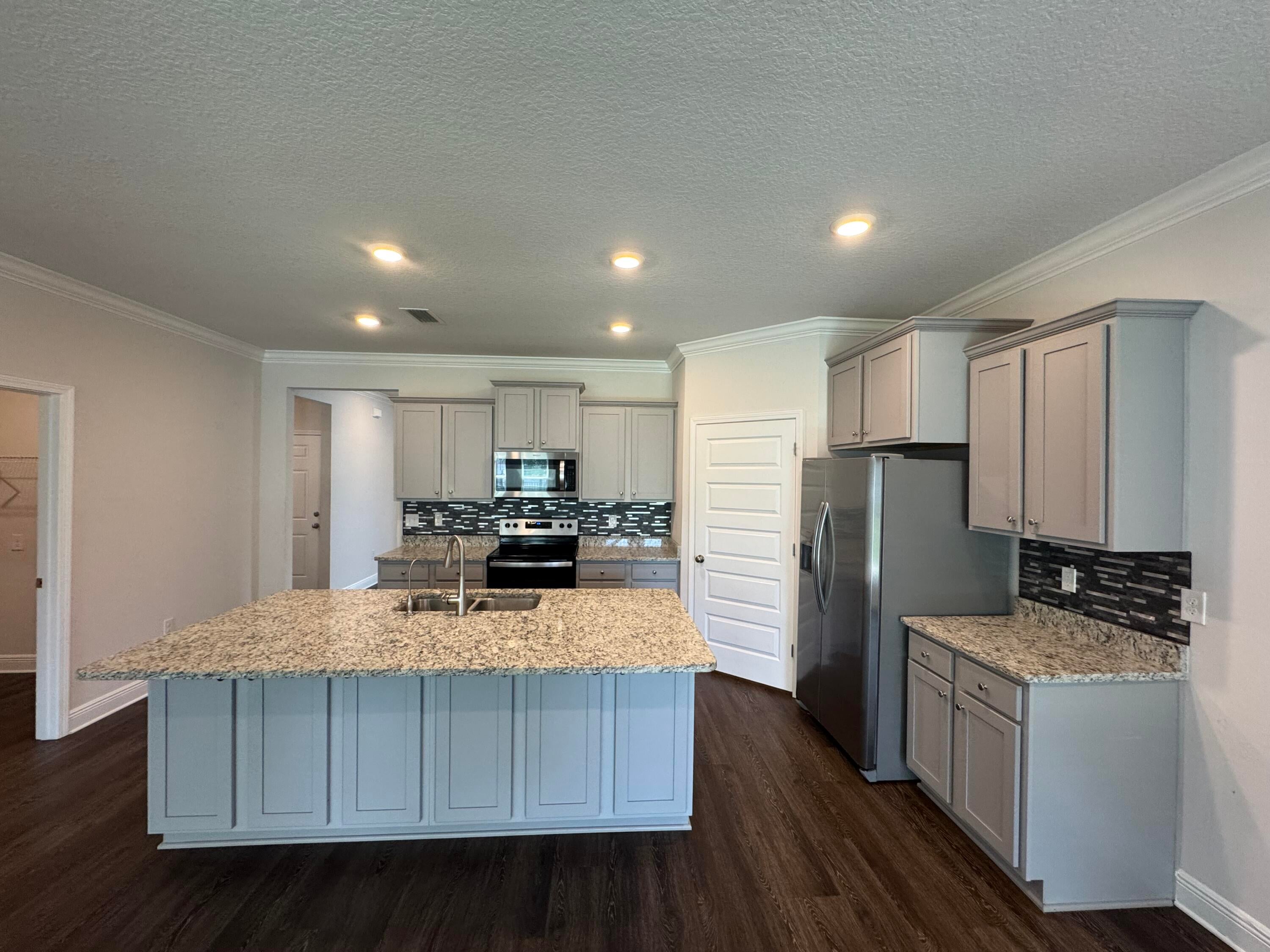 HAMMOCK BAY - FIREFLY - Residential Lease
