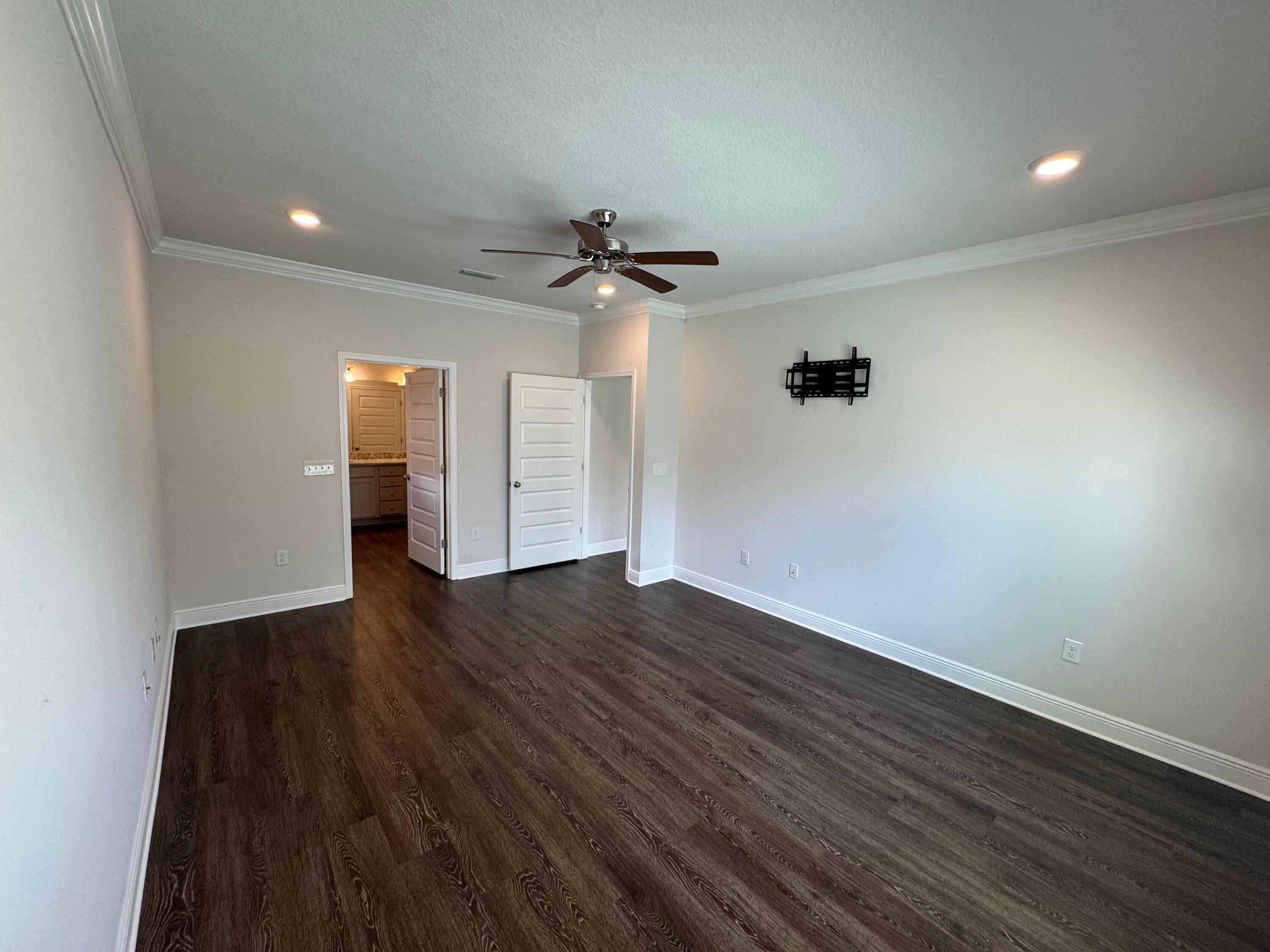 HAMMOCK BAY - FIREFLY - Residential Lease
