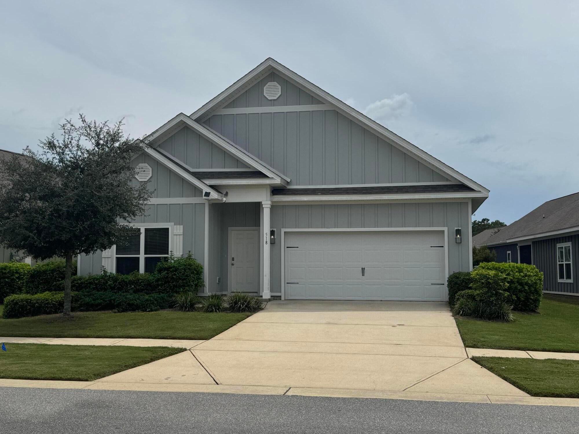 HAMMOCK BAY - FIREFLY - Residential Lease