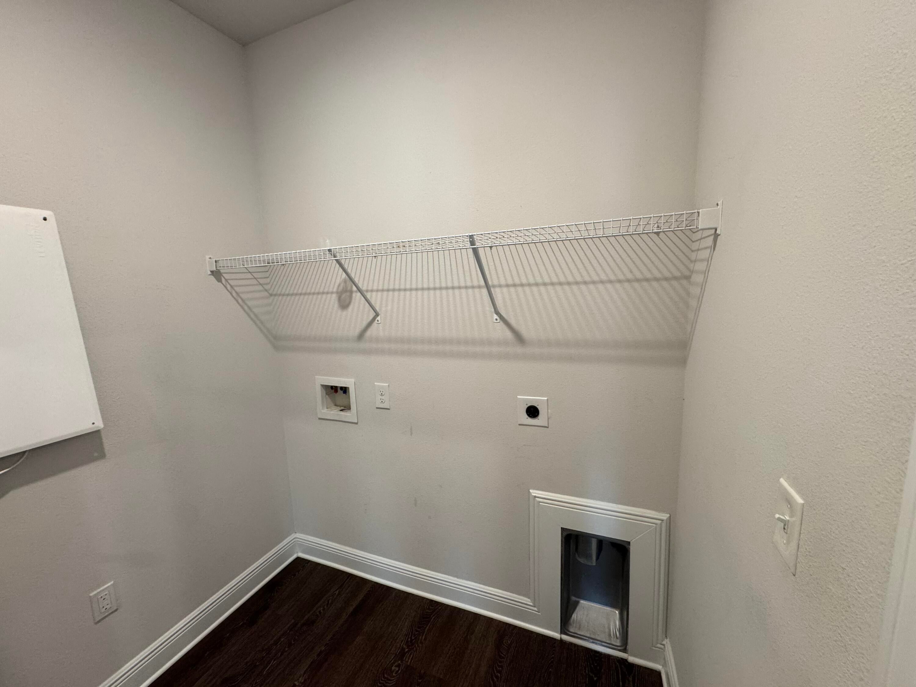 HAMMOCK BAY - FIREFLY - Residential Lease