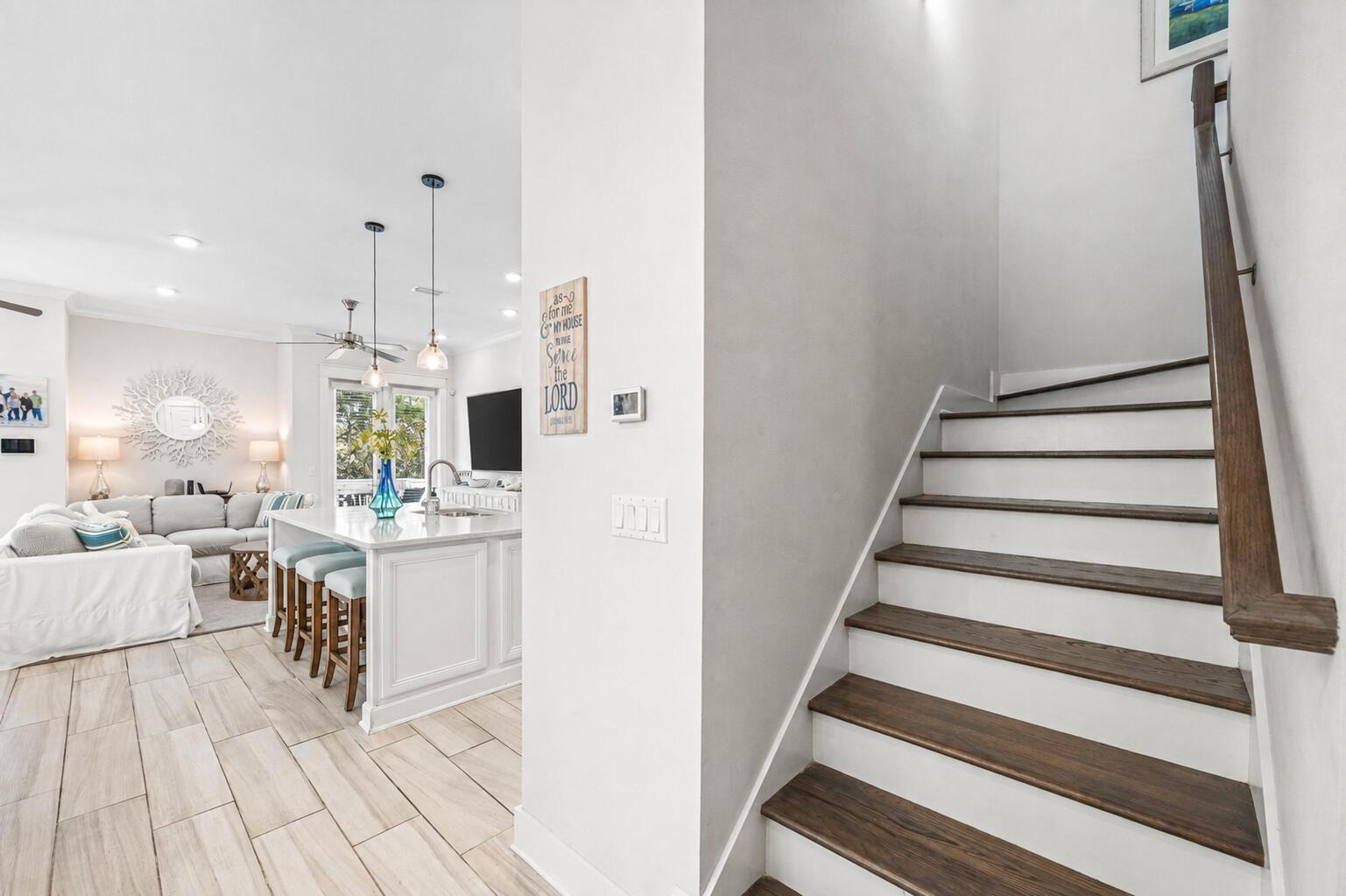 PROMINENCE - Residential