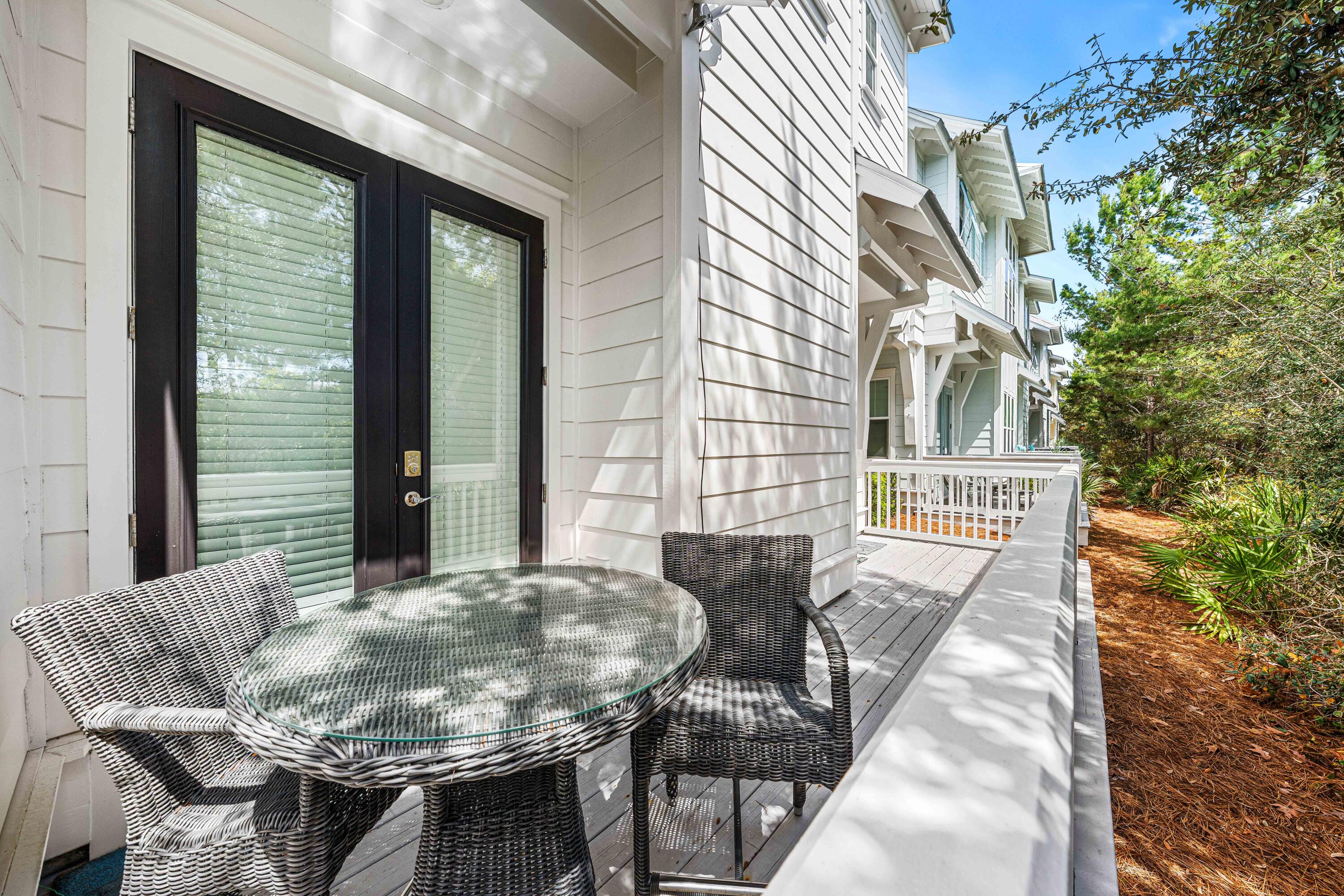 PROMINENCE - Residential