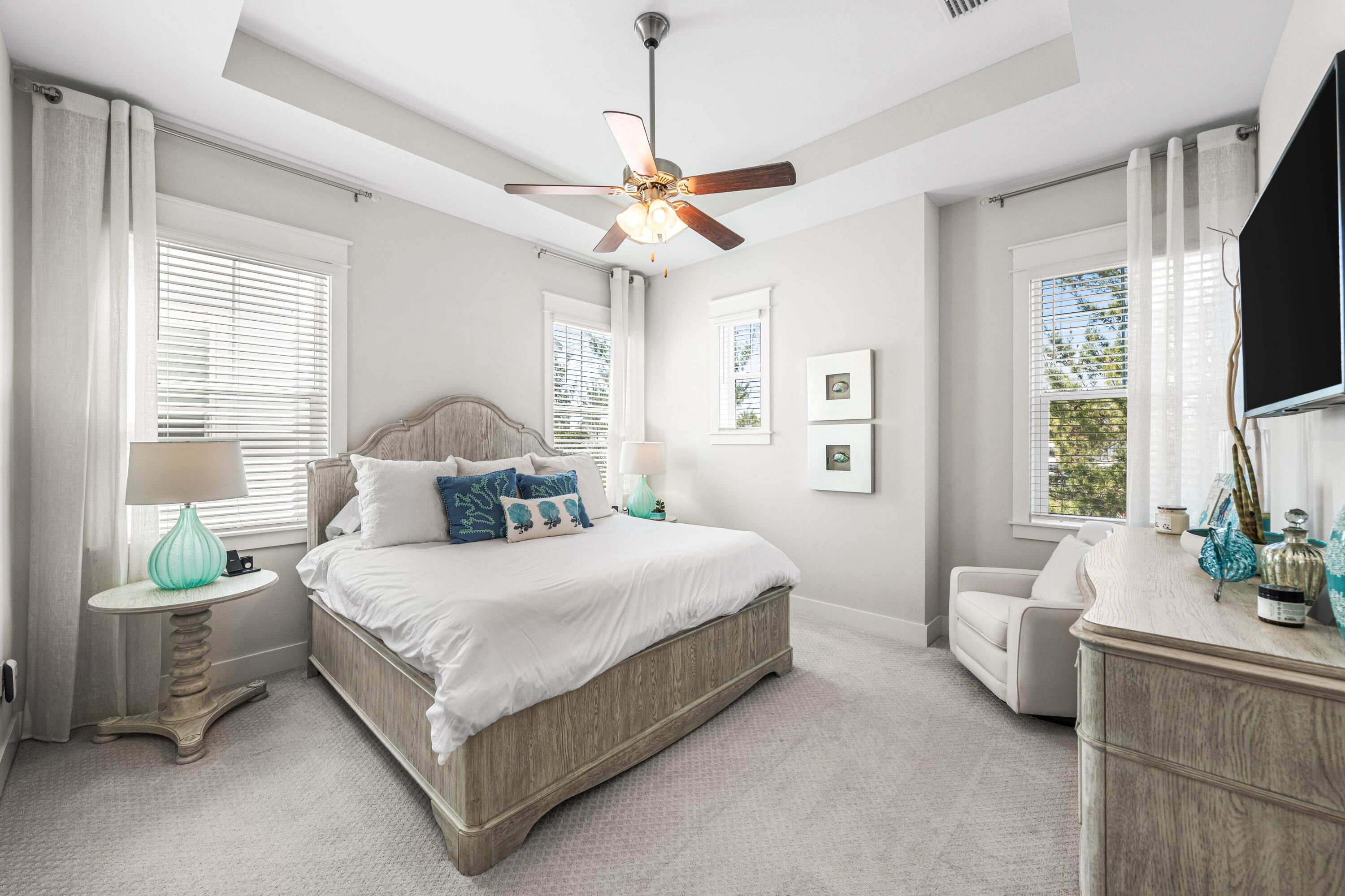 PROMINENCE - Residential