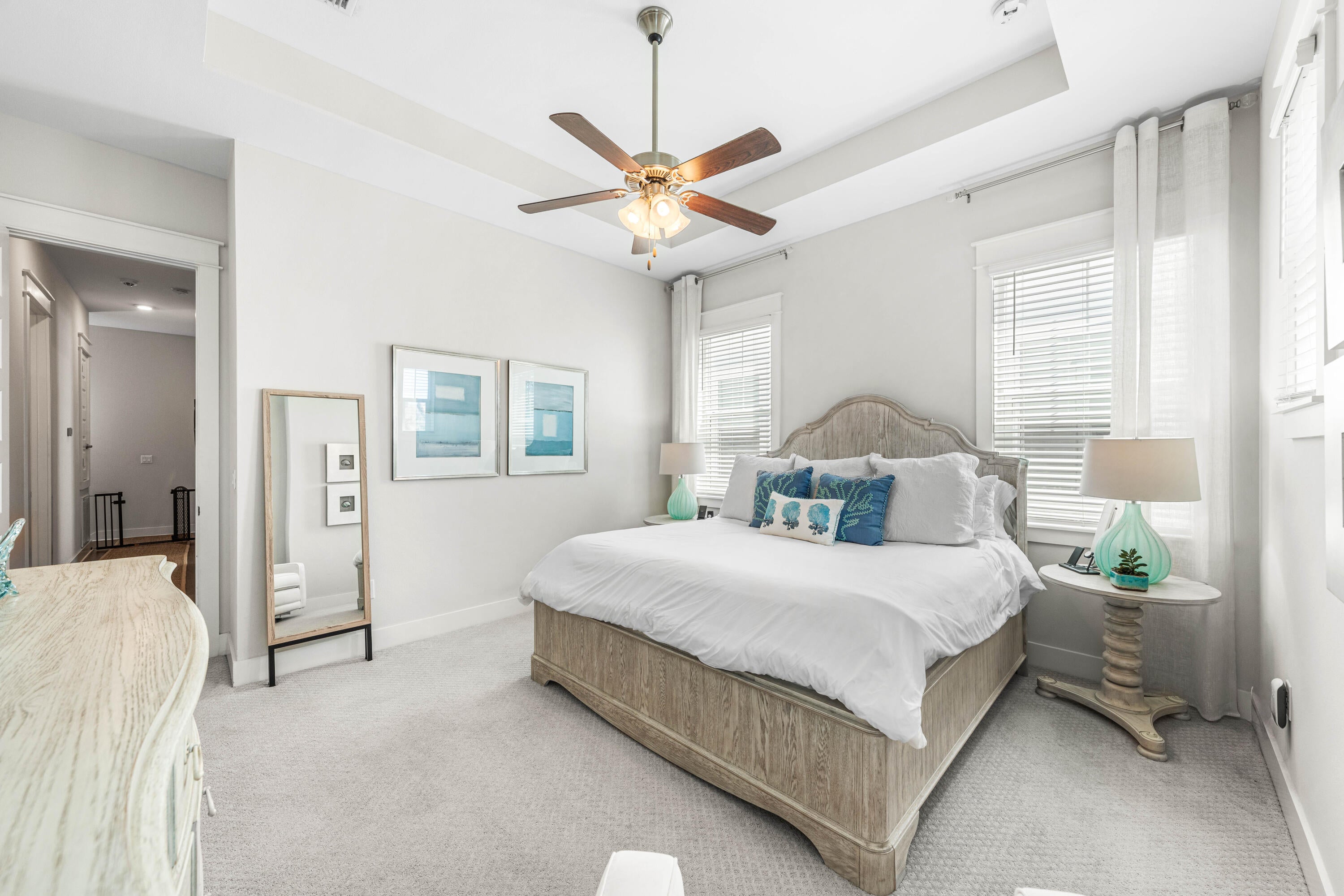 PROMINENCE - Residential