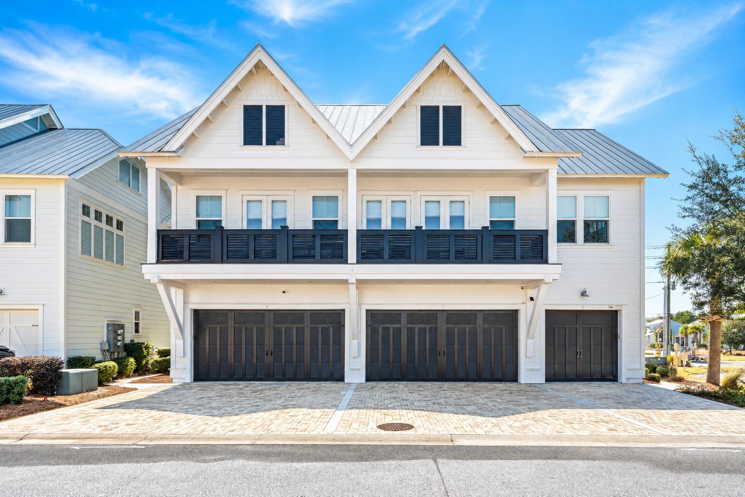 PROMINENCE - Residential