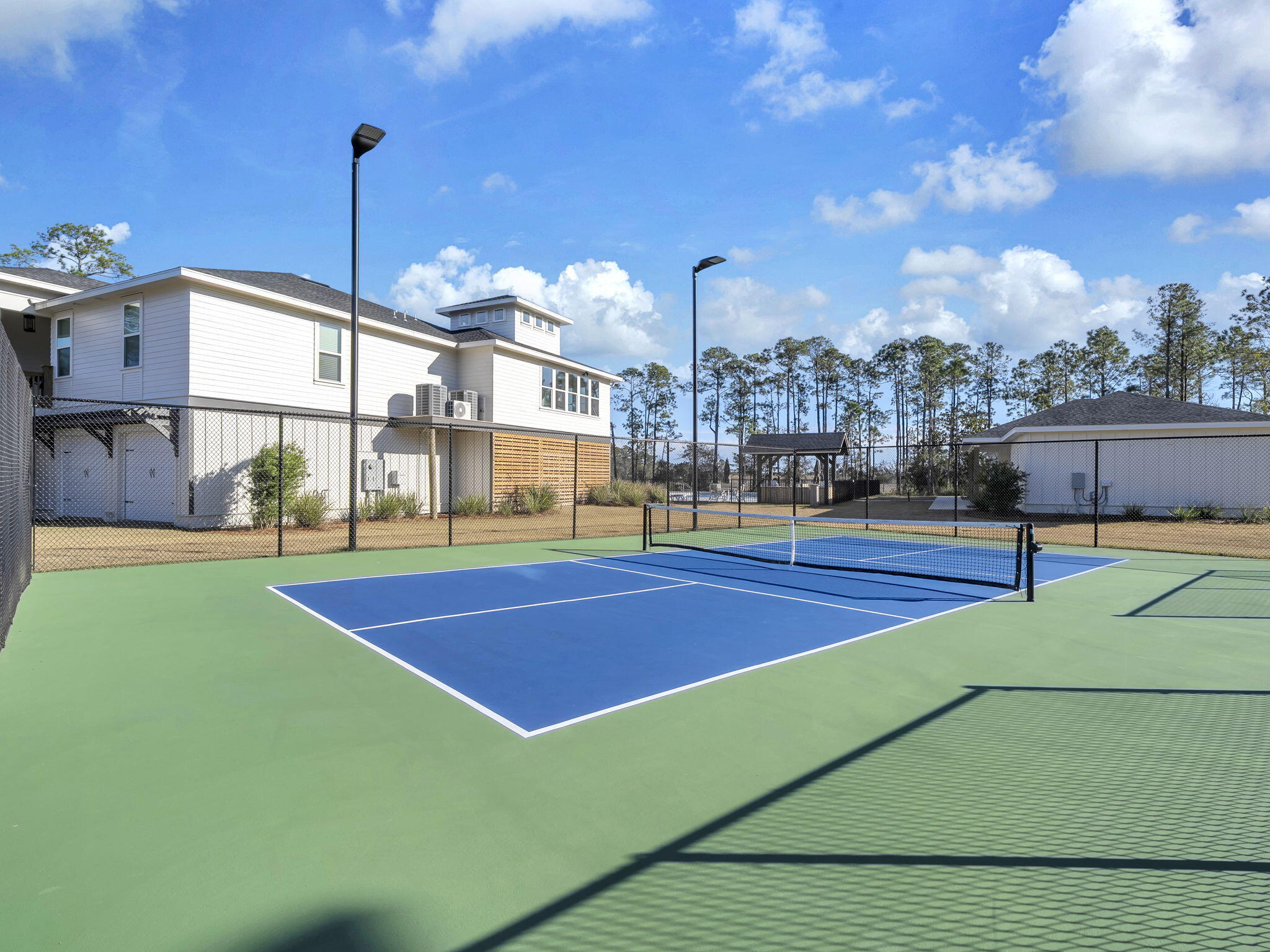 HAMMOCK BAY - Residential