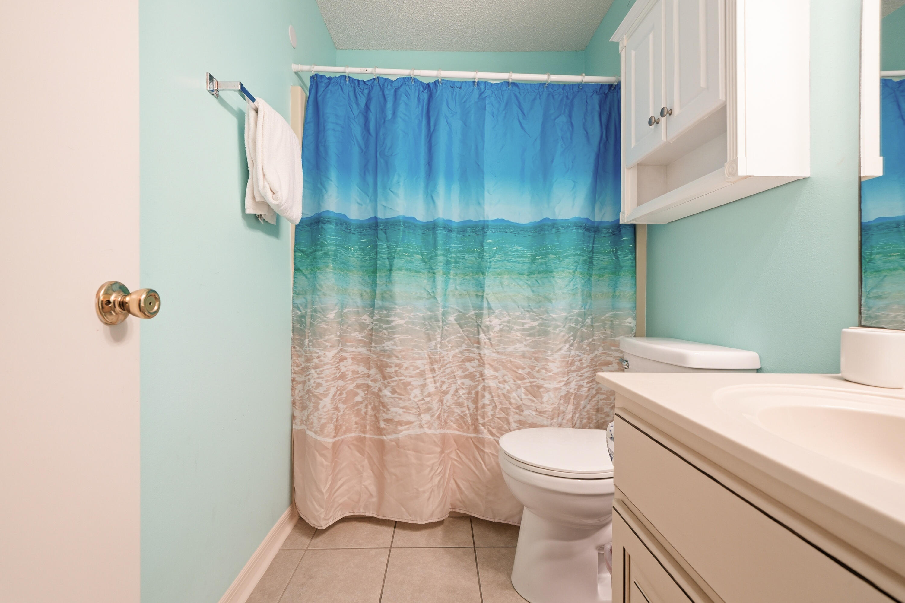 BEACHWOOD VILLAS CONDO - Residential