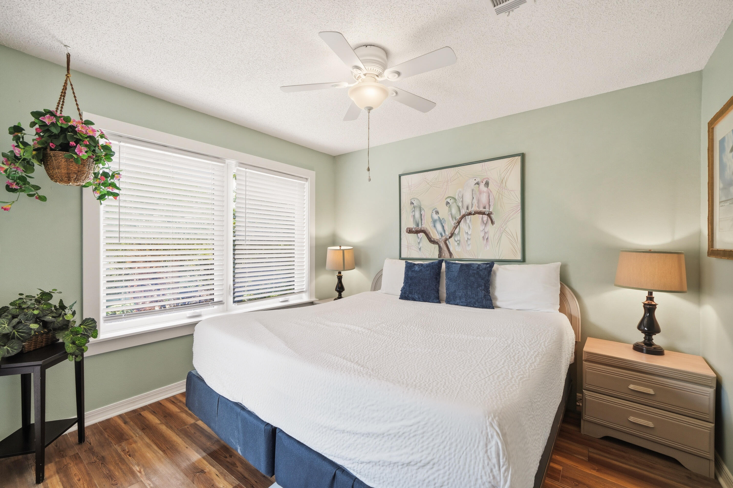 BEACHWOOD VILLAS CONDO - Residential