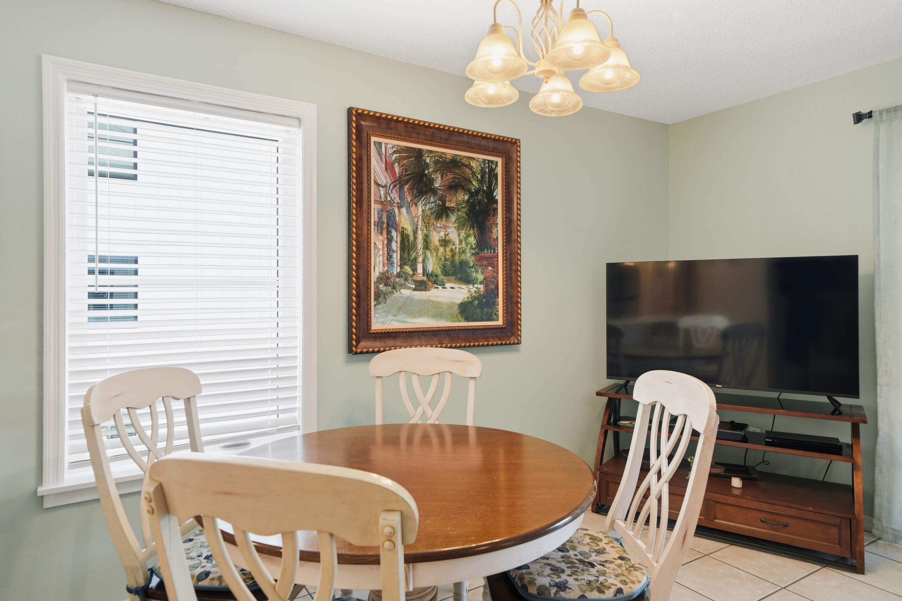BEACHWOOD VILLAS CONDO - Residential