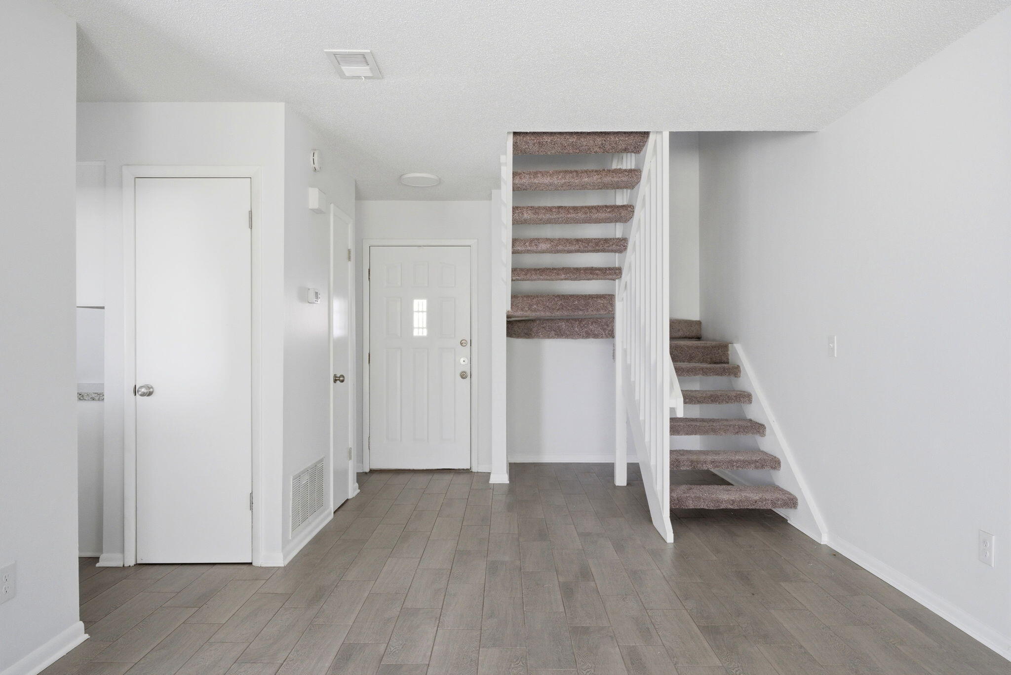 PINE RIDGE - Residential Lease