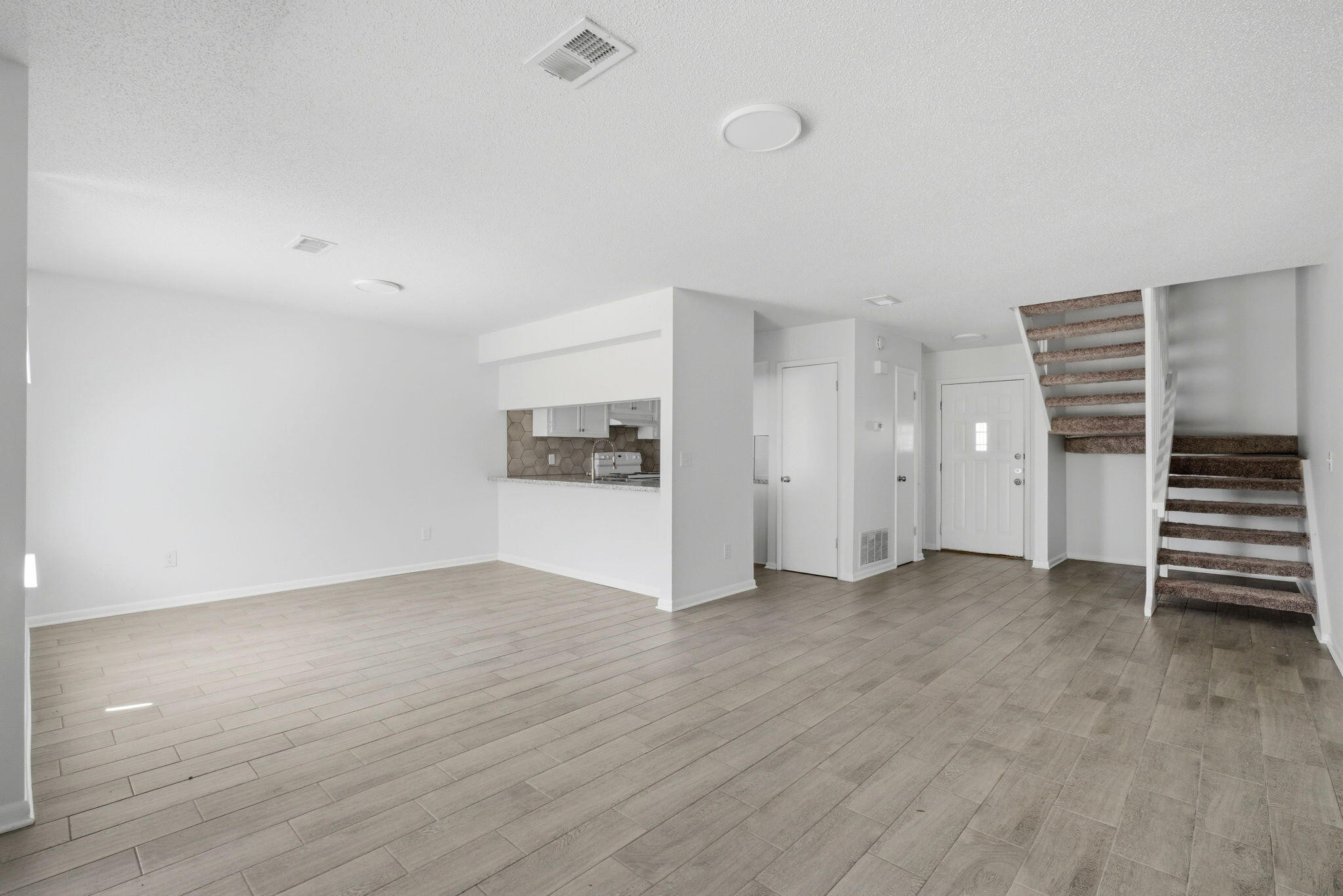 PINE RIDGE - Residential Lease