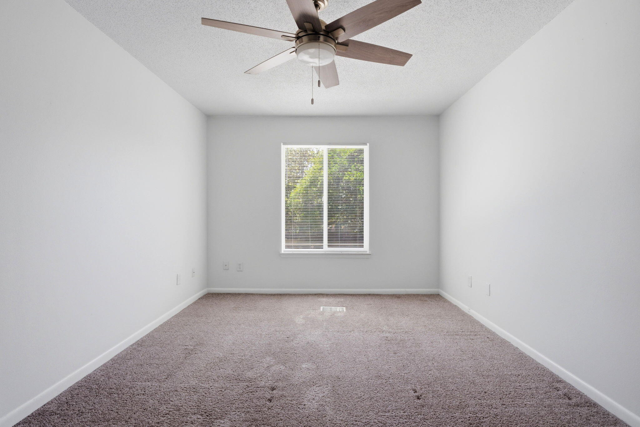 PINE RIDGE - Residential Lease