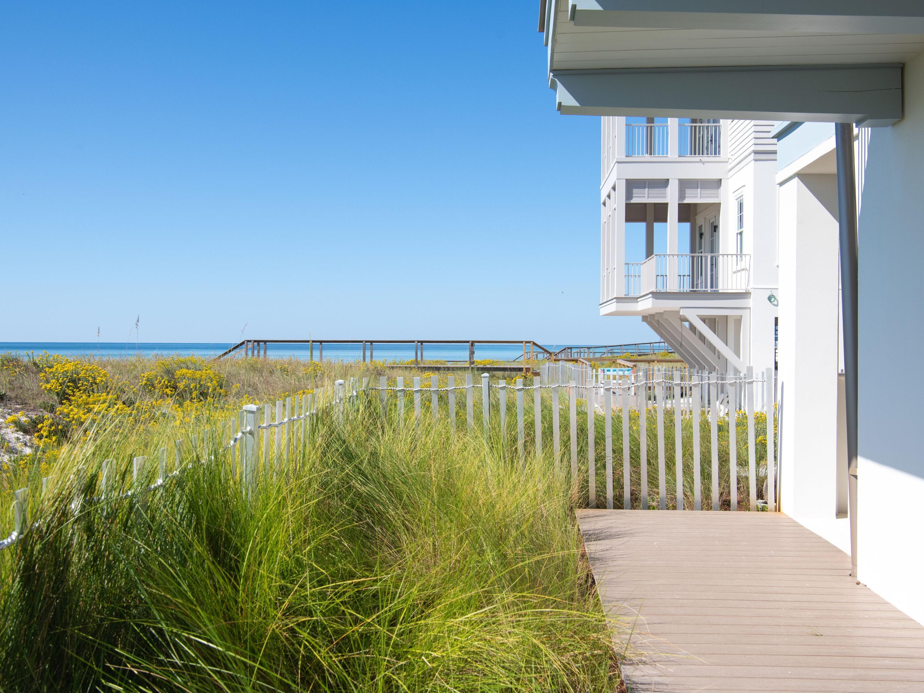 Lupin Beach - Residential