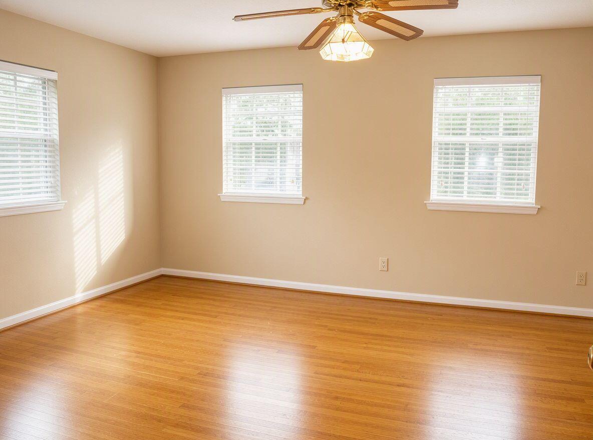 COLONY ESTATES - Residential Lease